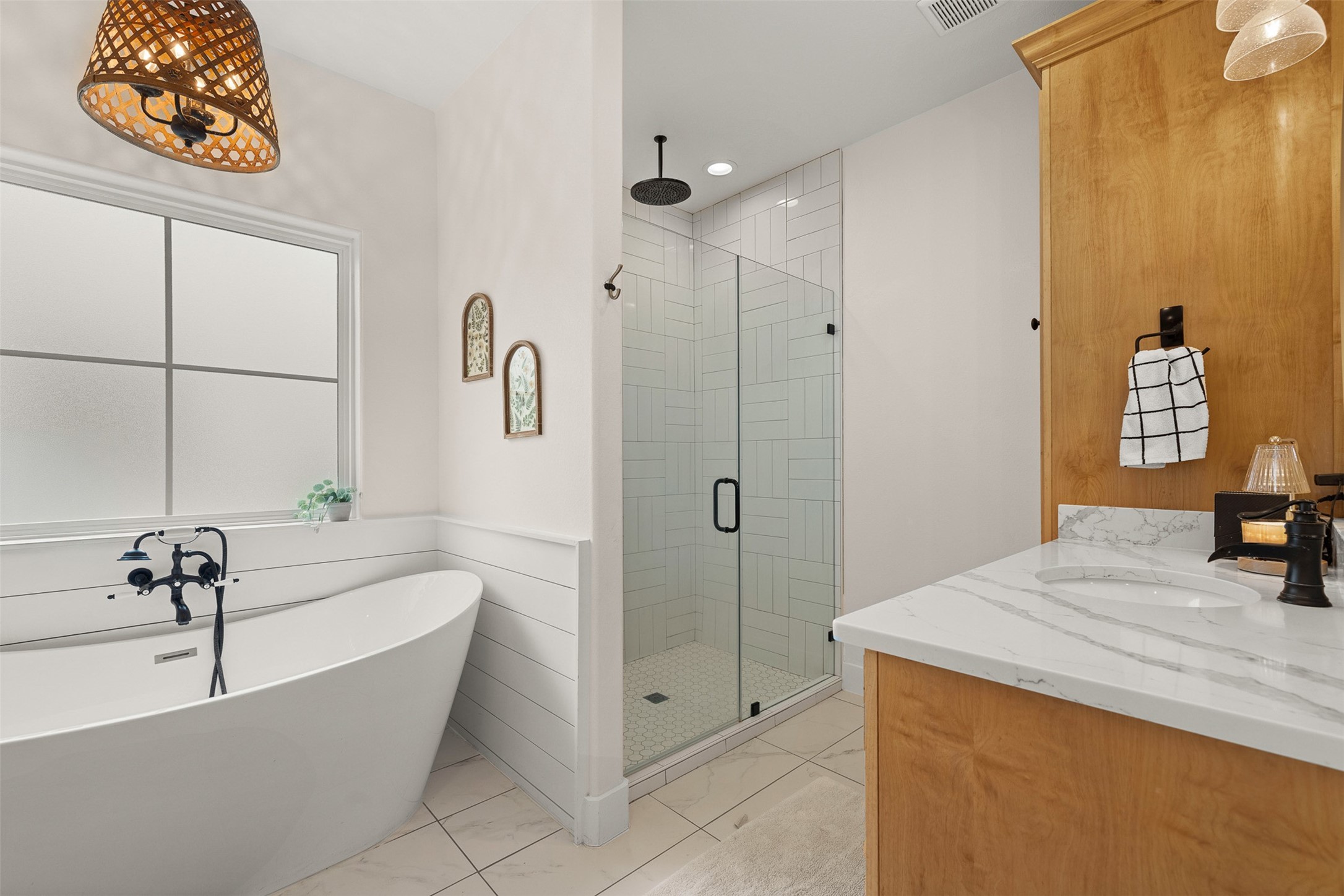 9075 Loop Road Property Photo 16
