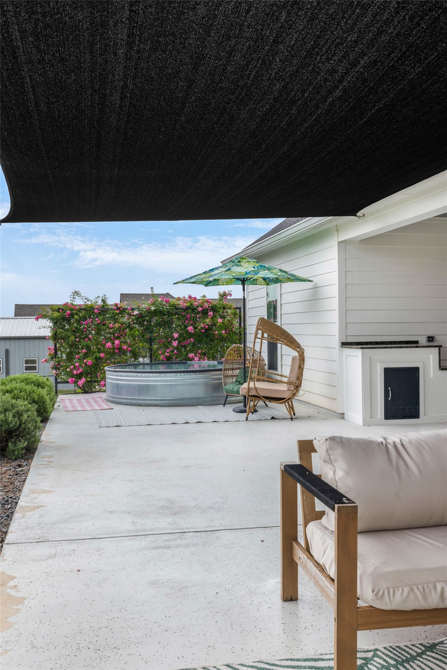 9075 Loop Road Property Photo 30