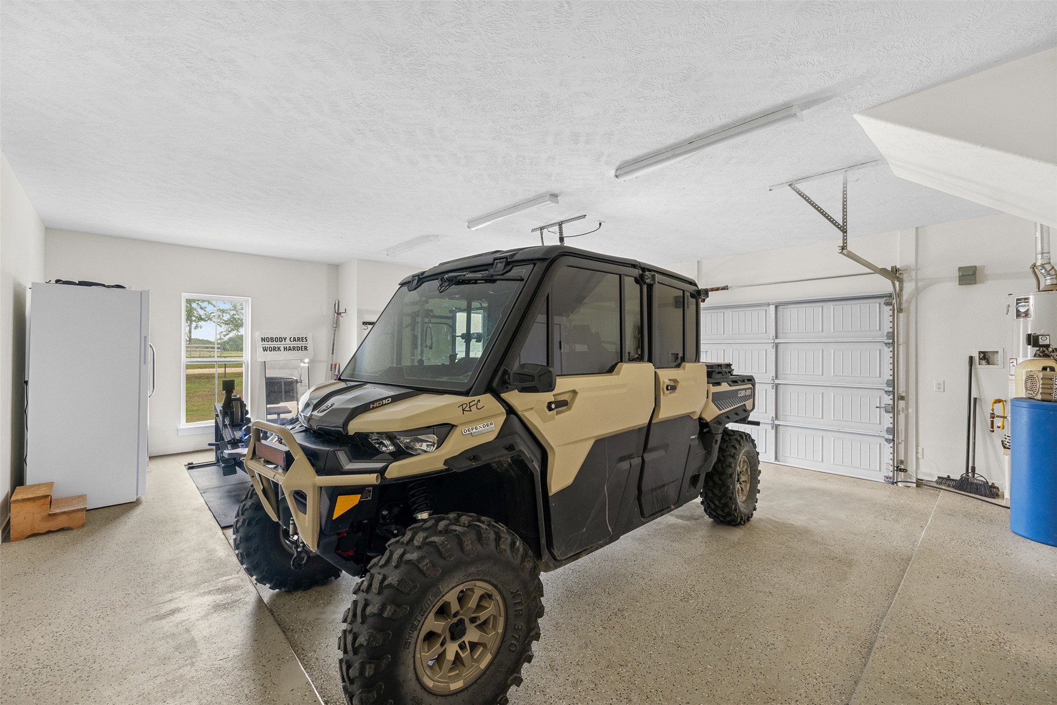 9075 Loop Road Property Photo 36