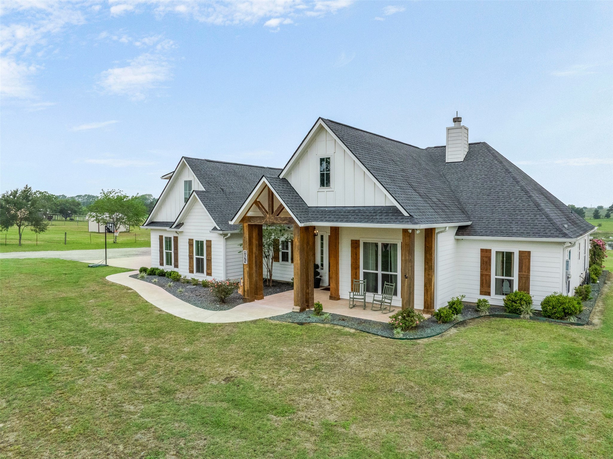 9075 Loop Road Property Photo 48