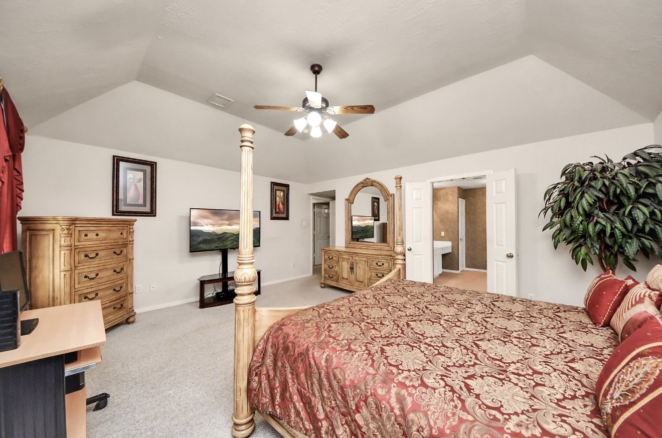 3035 Aspen Hollow Lane Property Photo 24