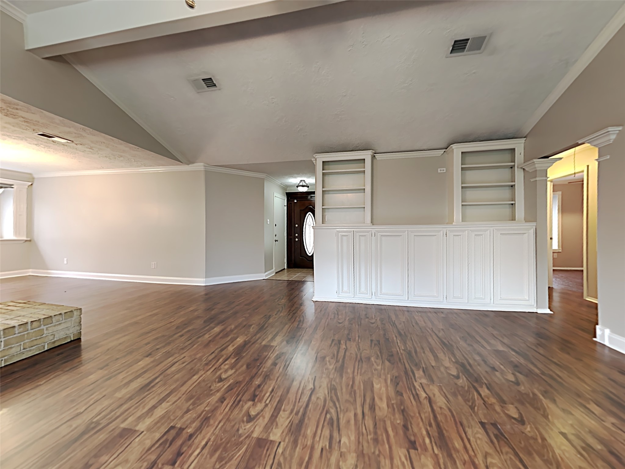 7311 El Cresta Drive Property Photo 3