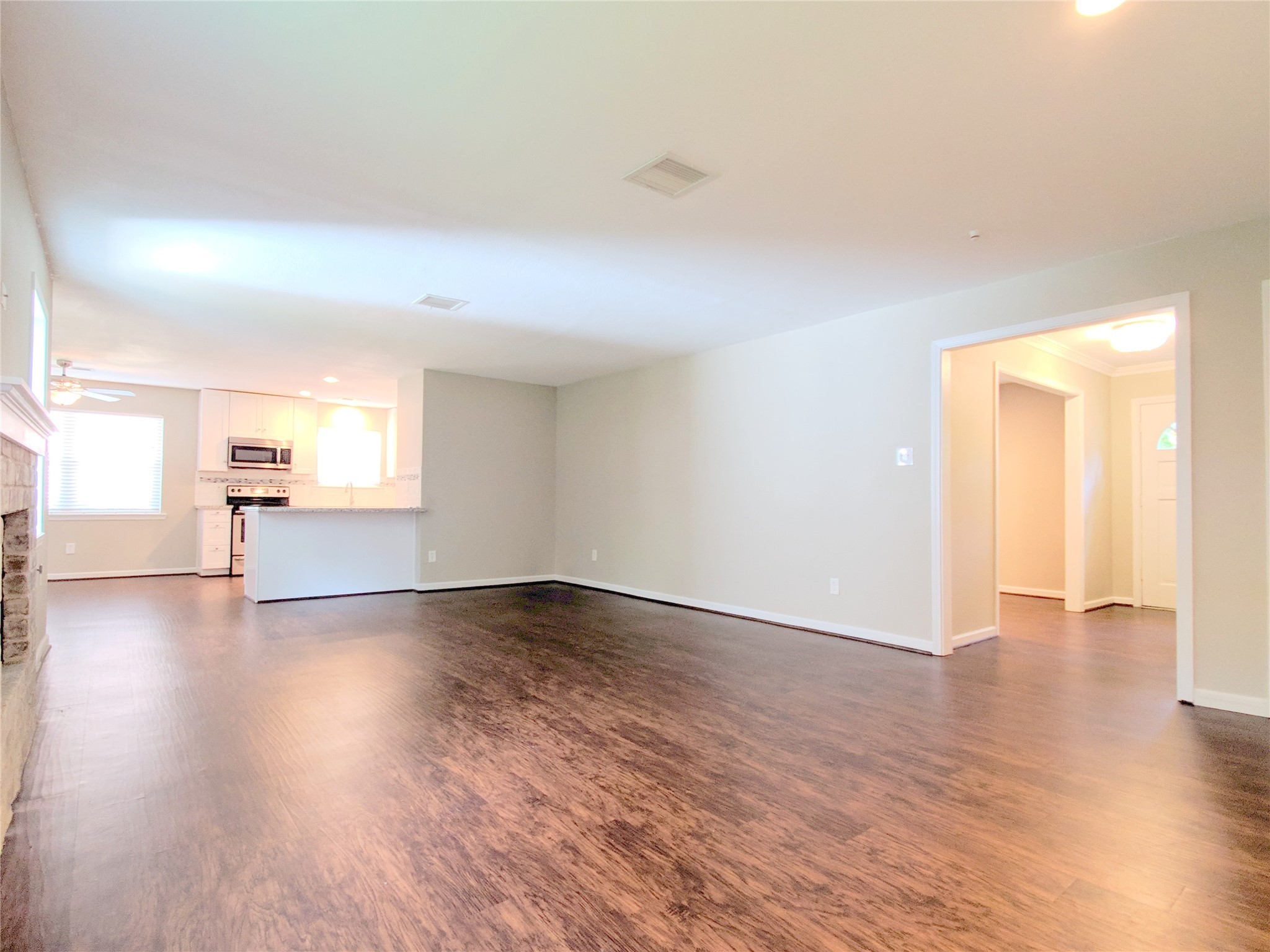 10603 Brentway Drive Property Photo 5