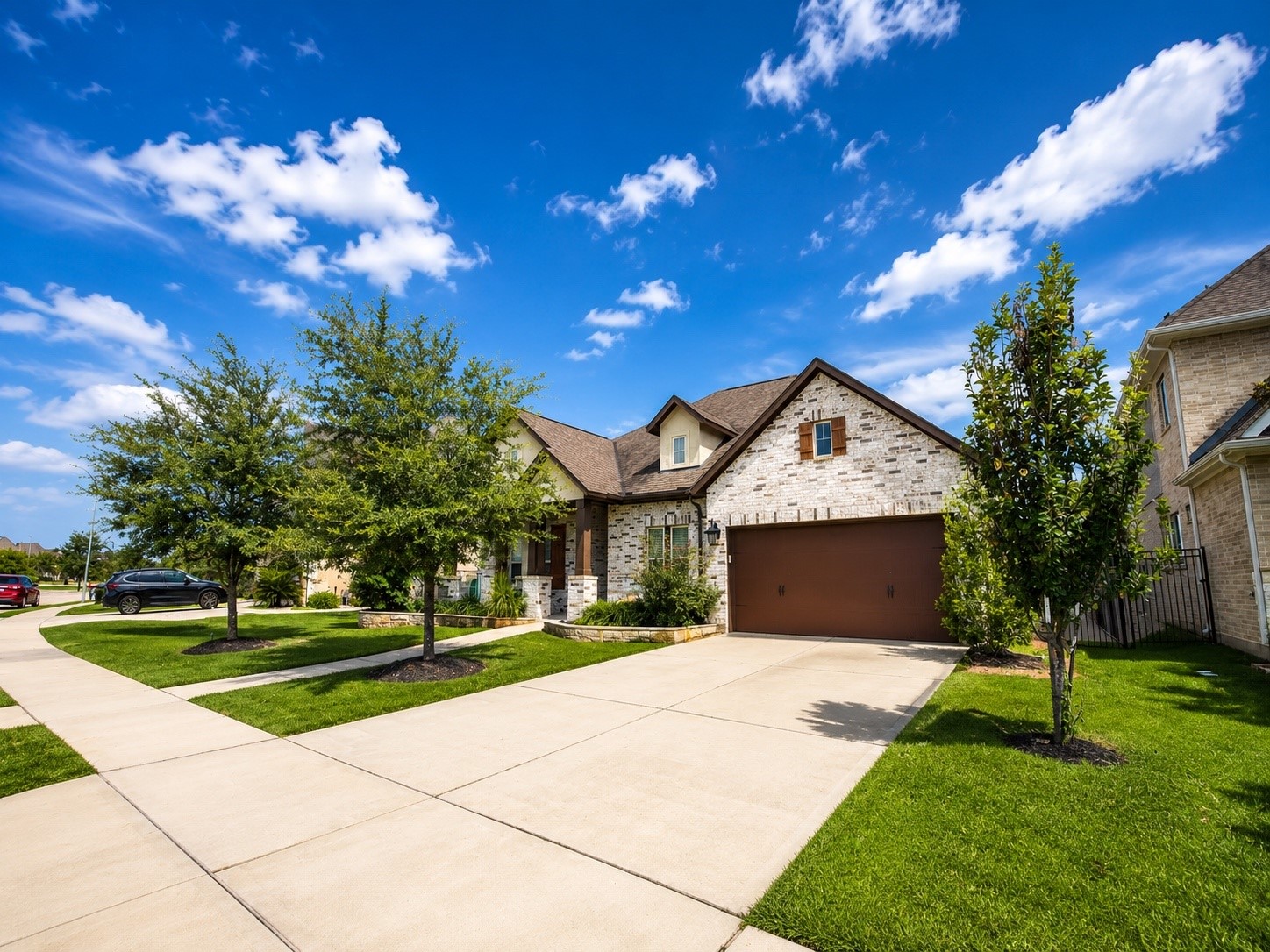 1515 Shining Willow Court Property Photo 2