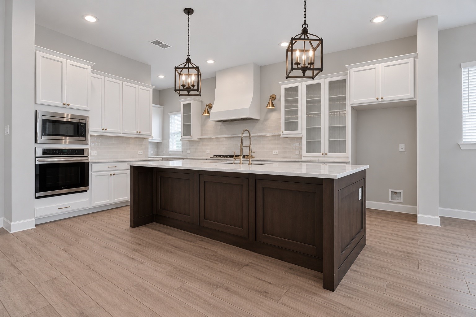 1515 Shining Willow Court Property Photo 3