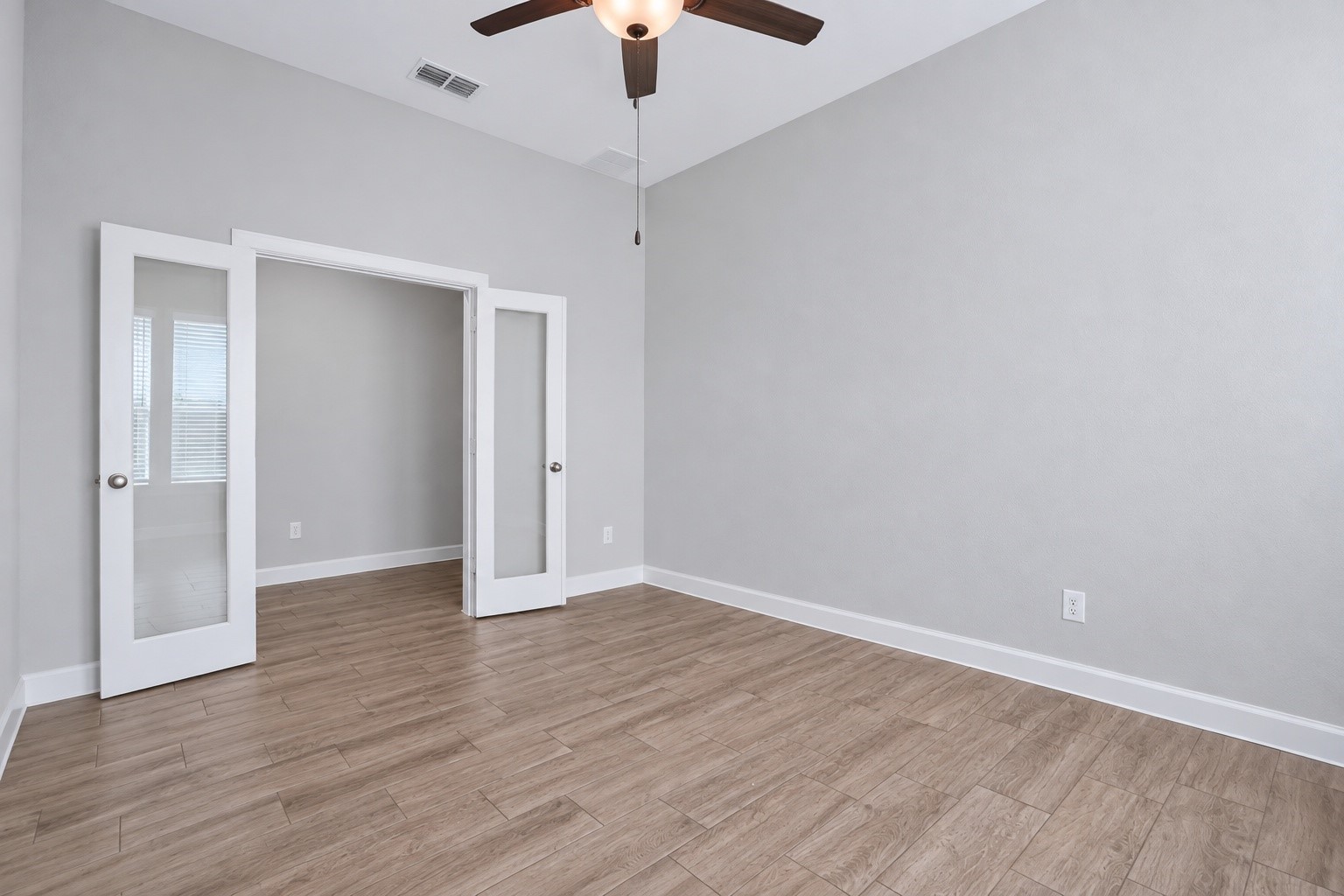 1515 Shining Willow Court Property Photo 9