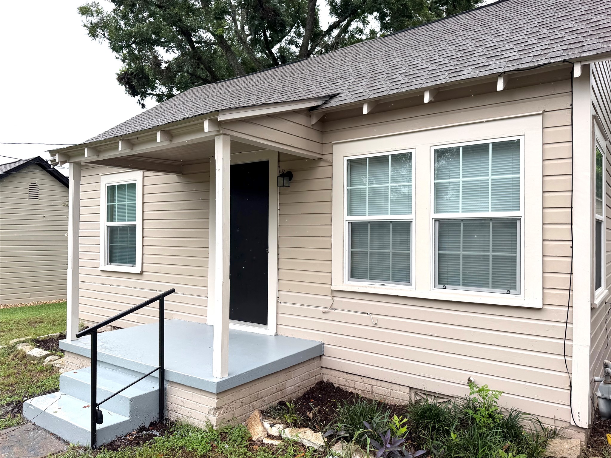 1106 S Jackson Street Property Photo 1