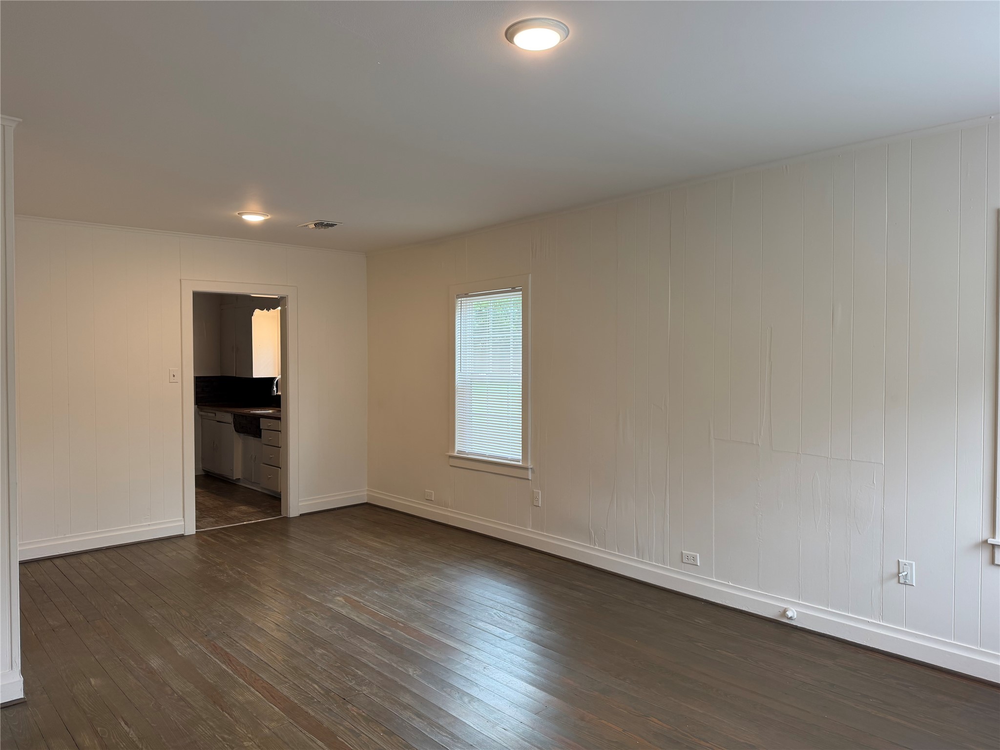 1106 S Jackson Street Property Photo 3