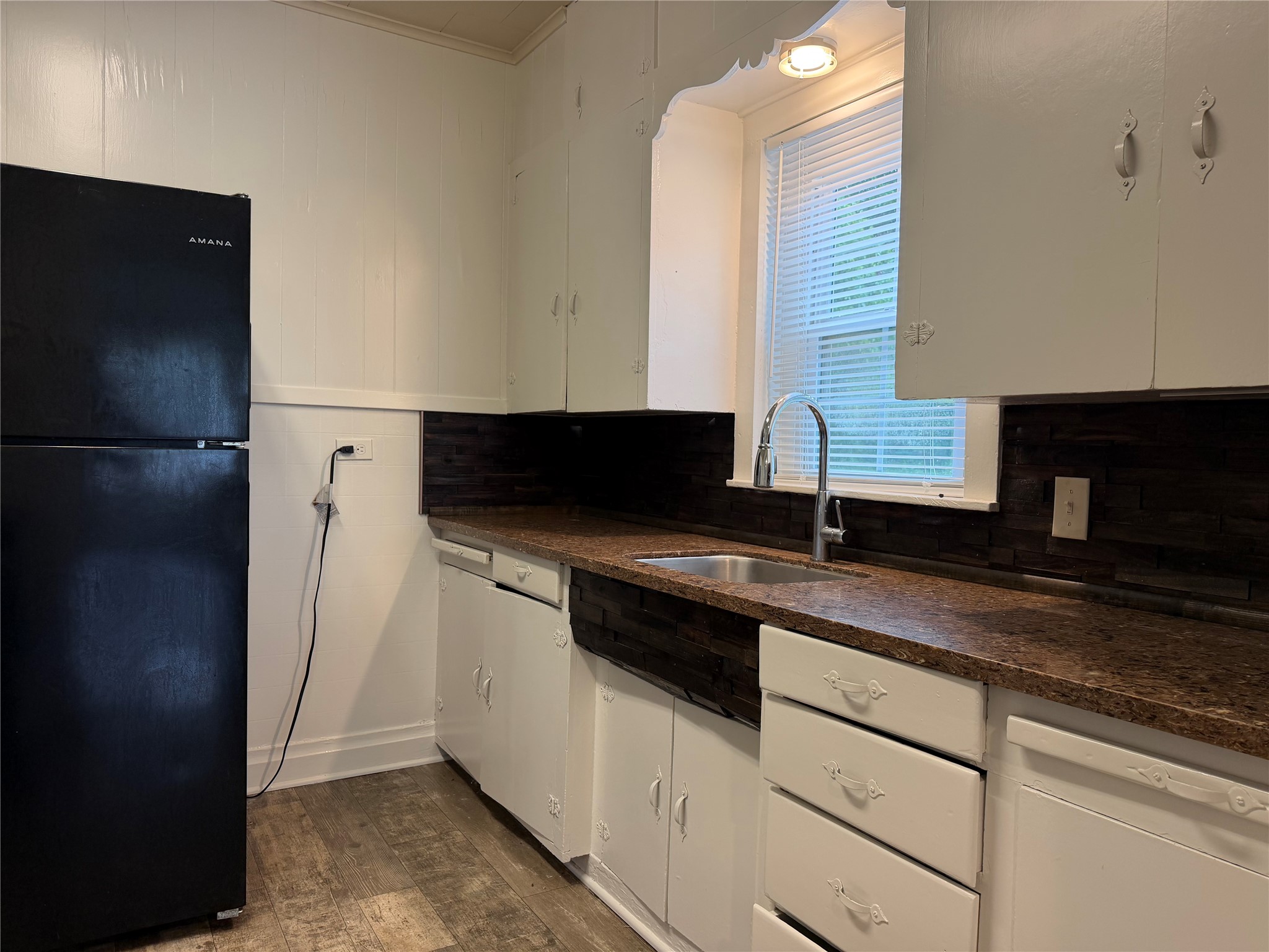 1106 S Jackson Street Property Photo 6