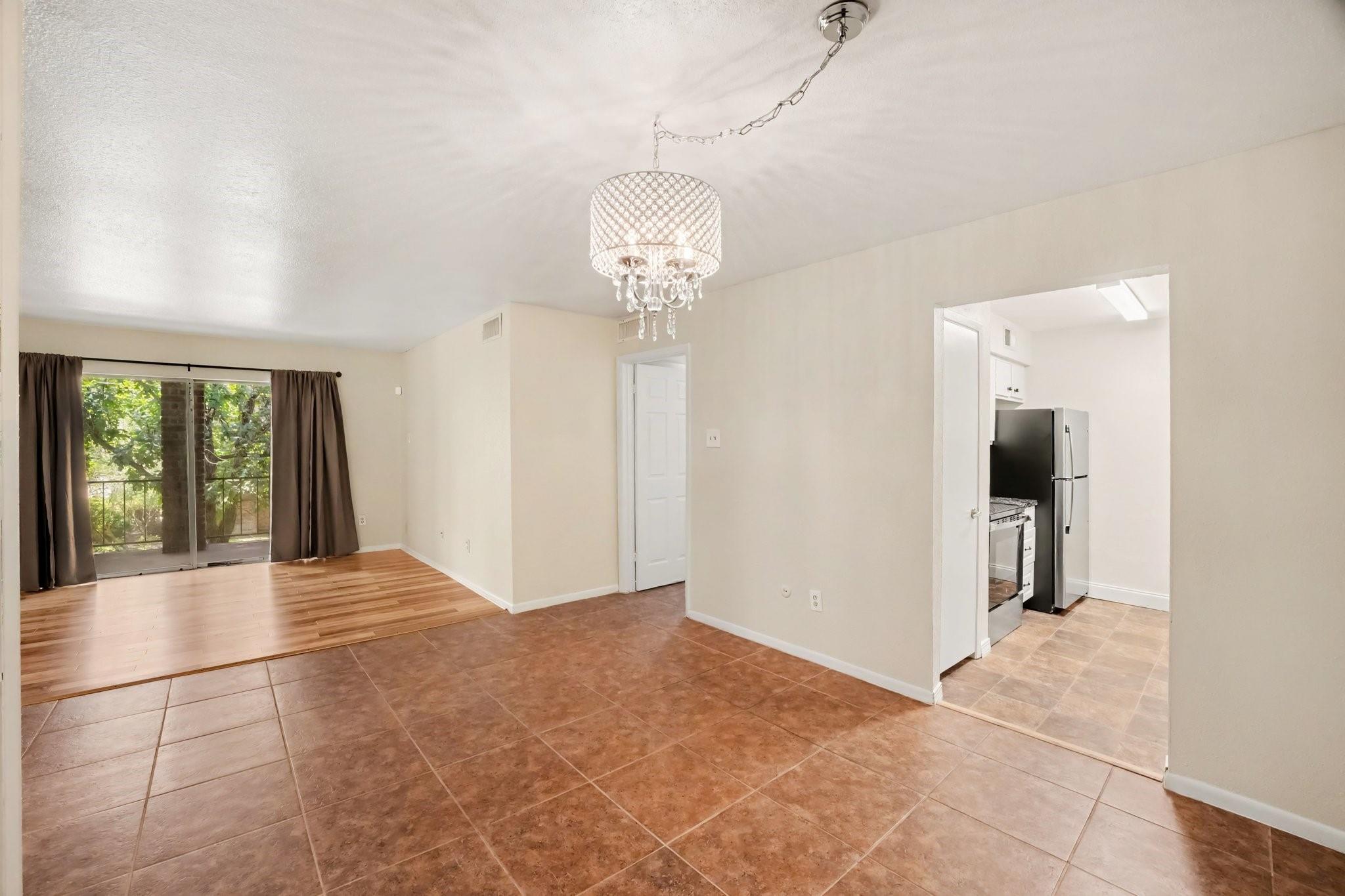 7575 Katy Freeway 84 Property Photo 9