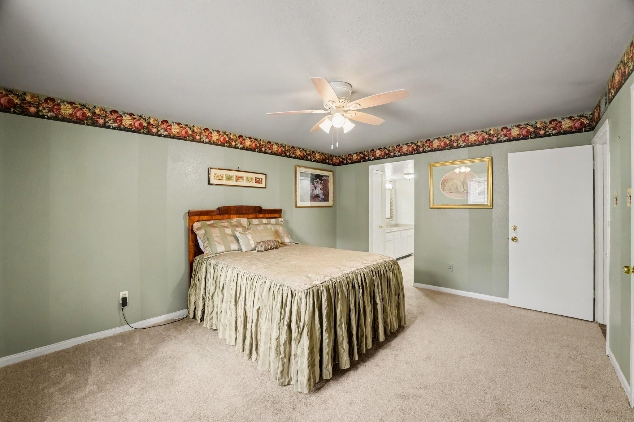 7575 Katy Freeway 84 Property Photo 21