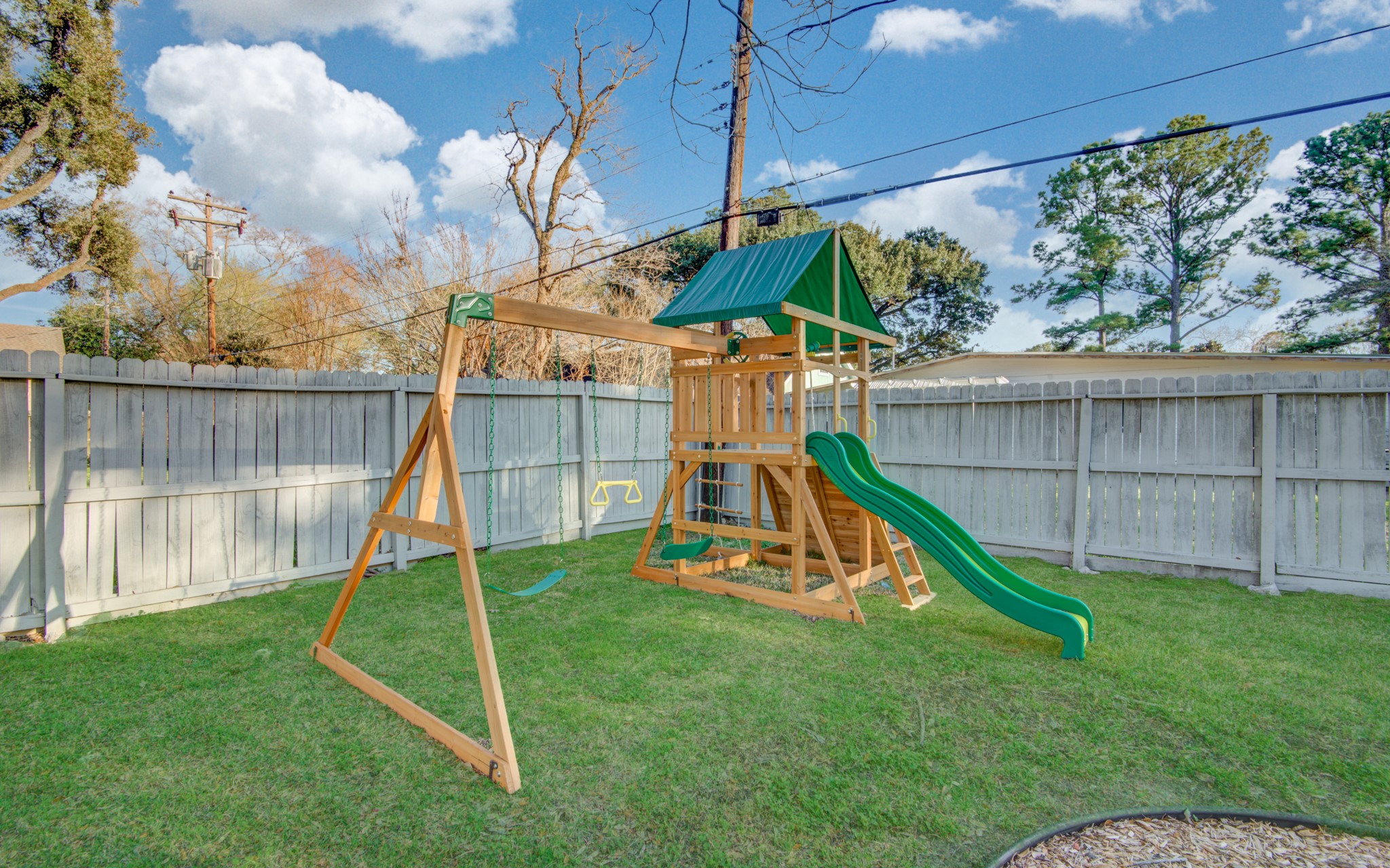 9515 Meadowglen Lane Property Photo 35