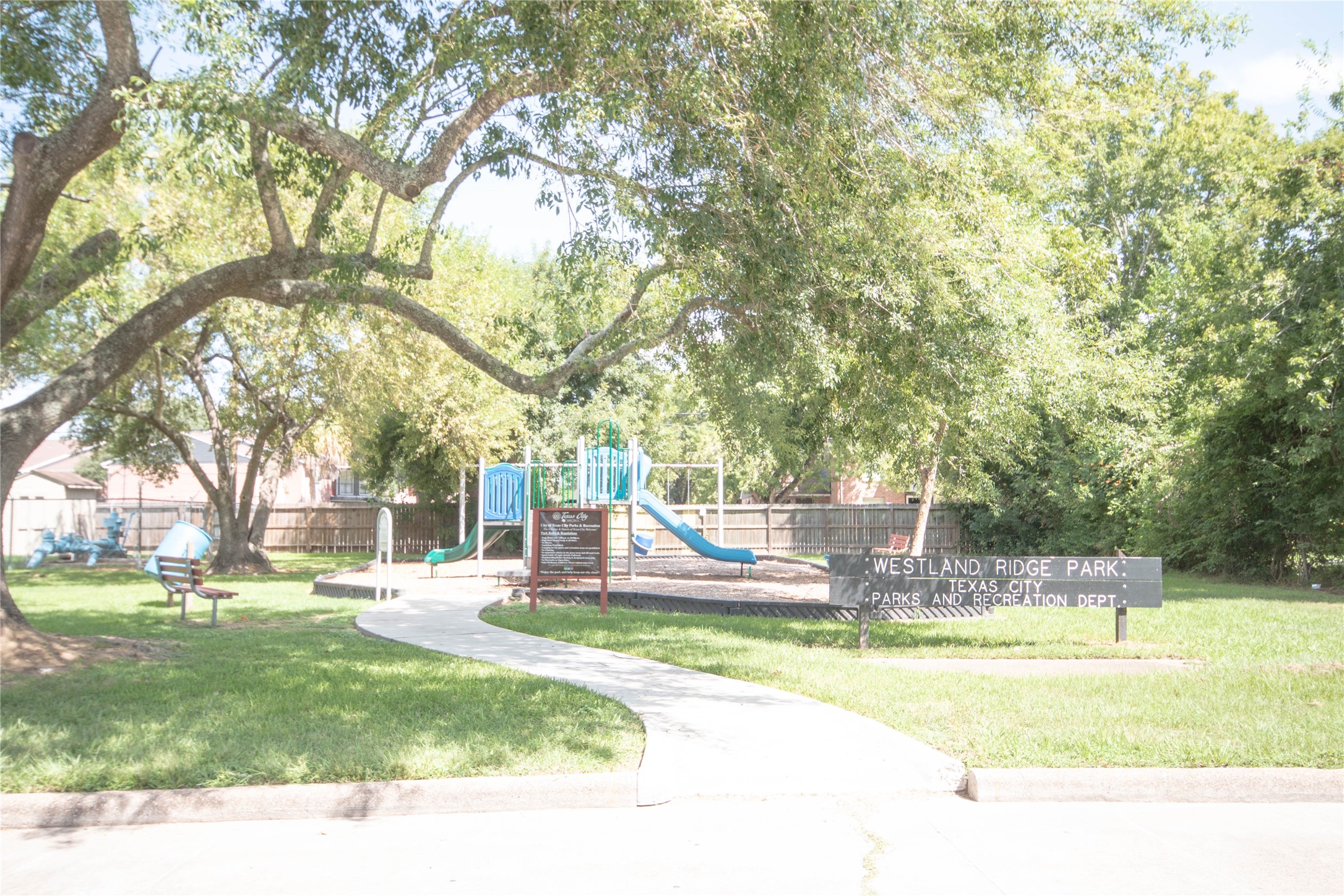 1208 Parkwest Street Property Photo 37