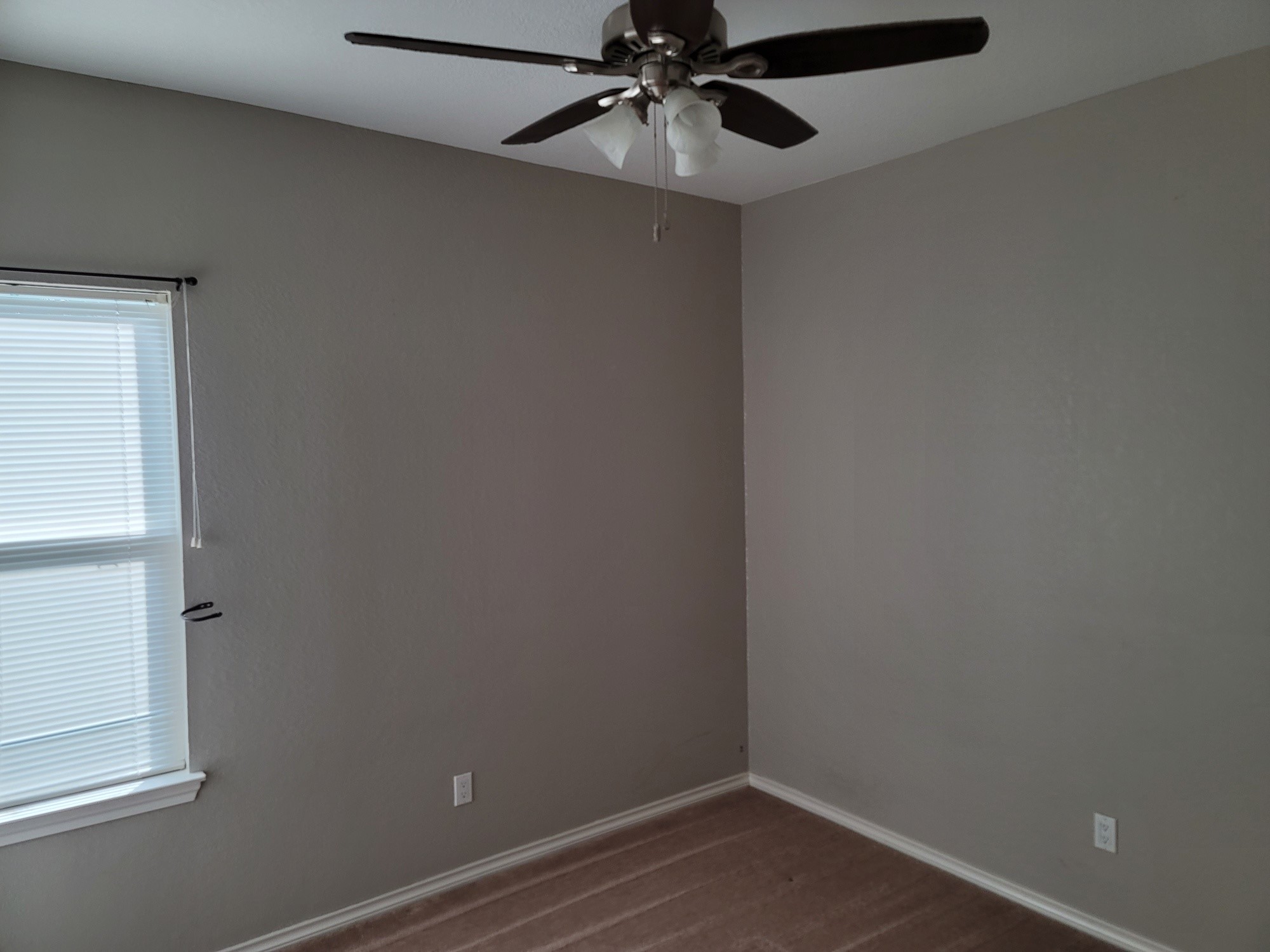 517 1/2 Atchison Street Property Photo 5