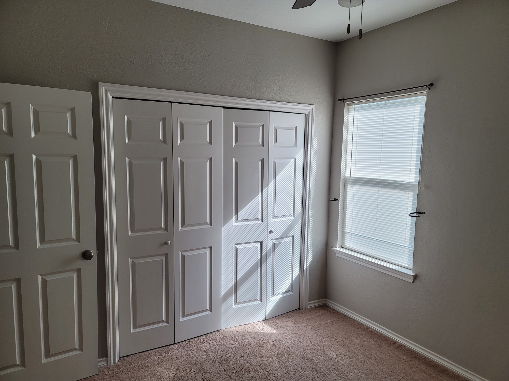 517 1/2 Atchison Street Property Photo 6