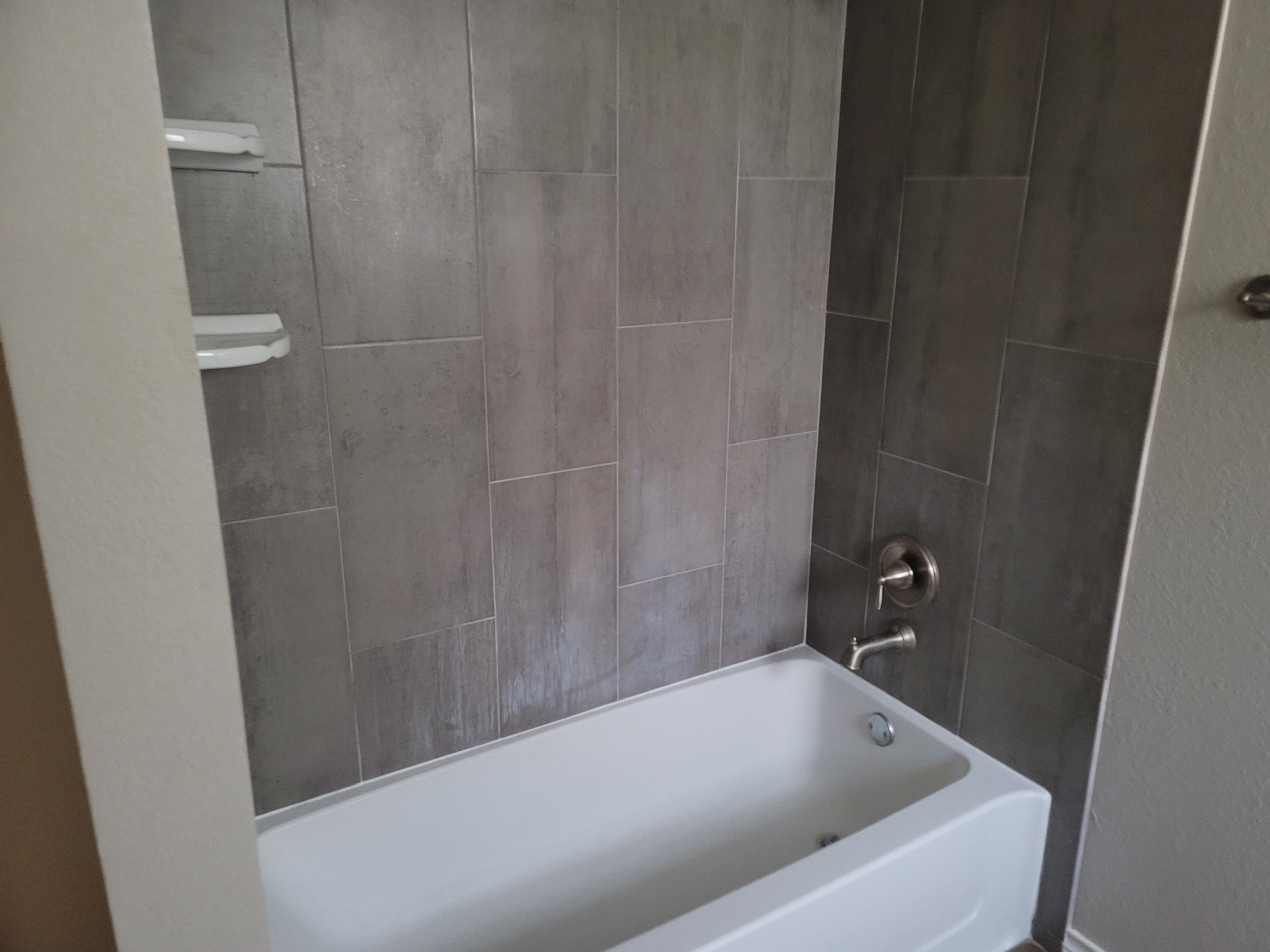 517 1/2 Atchison Street Property Photo 11