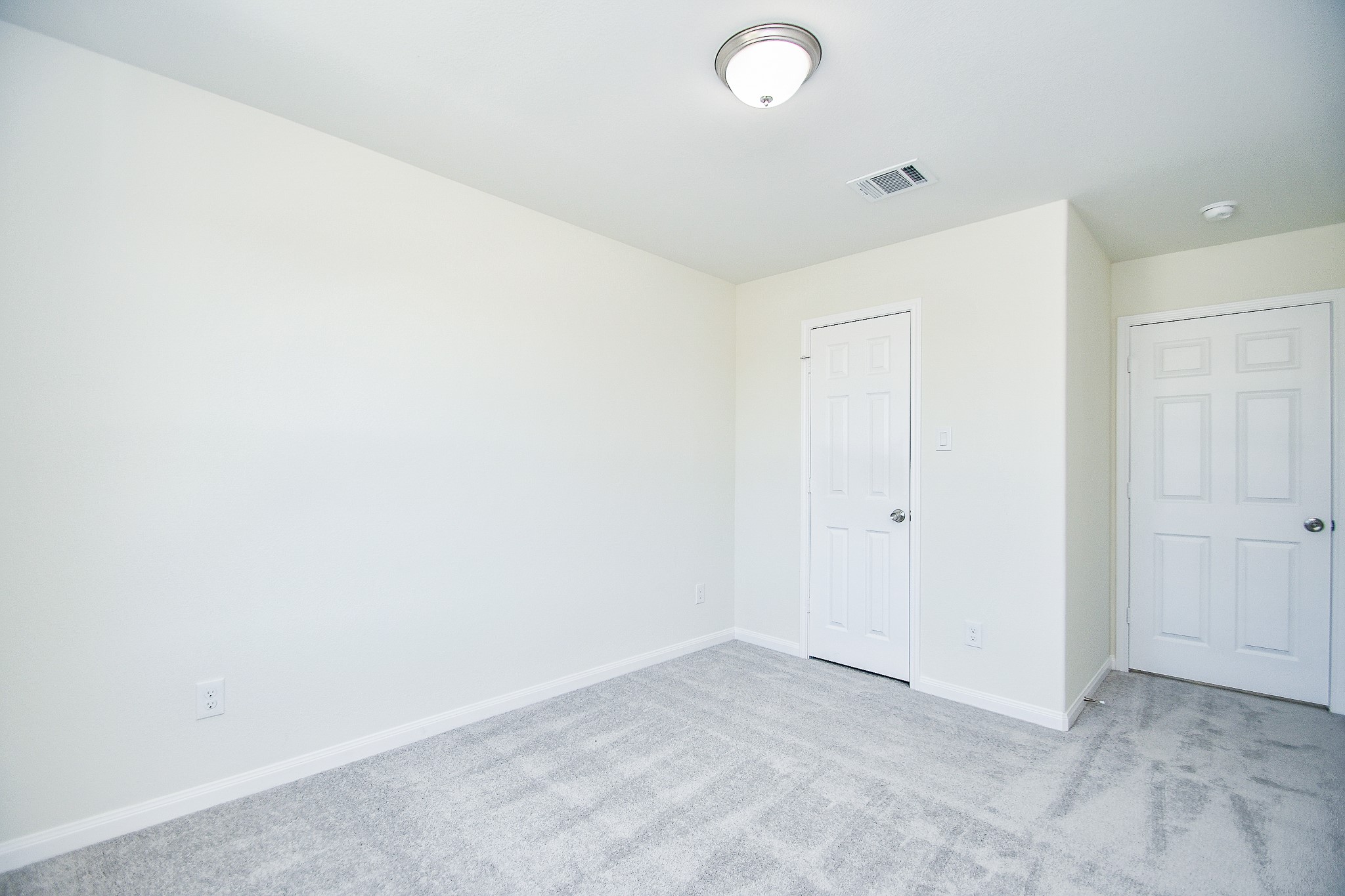 12202 Heather Flower Lane Property Photo 22