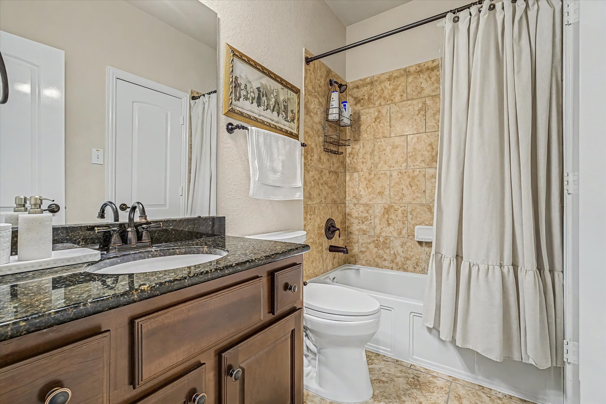 102 N Victoriana Circle Property Photo 34