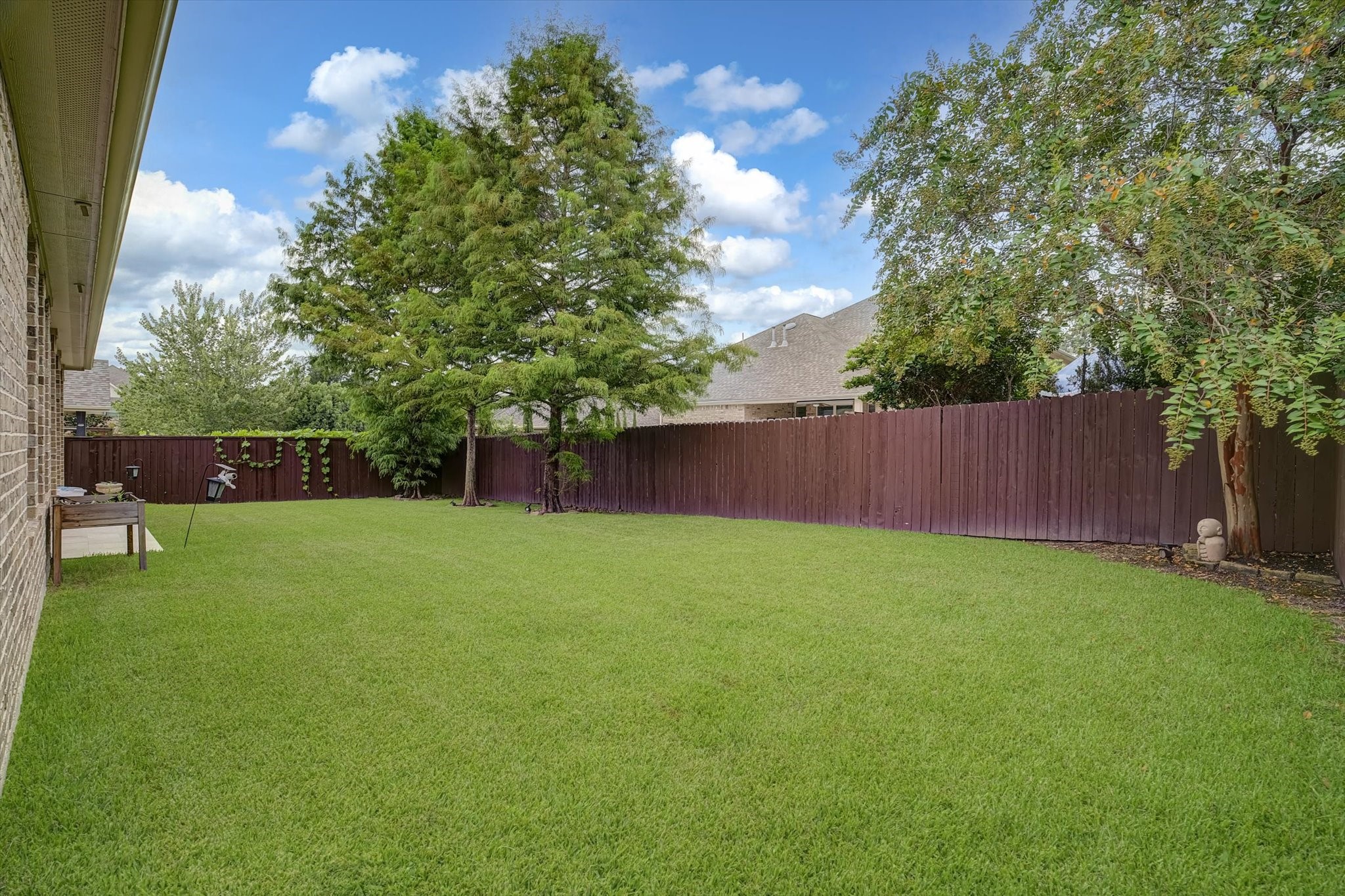 102 N Victoriana Circle Property Photo 41
