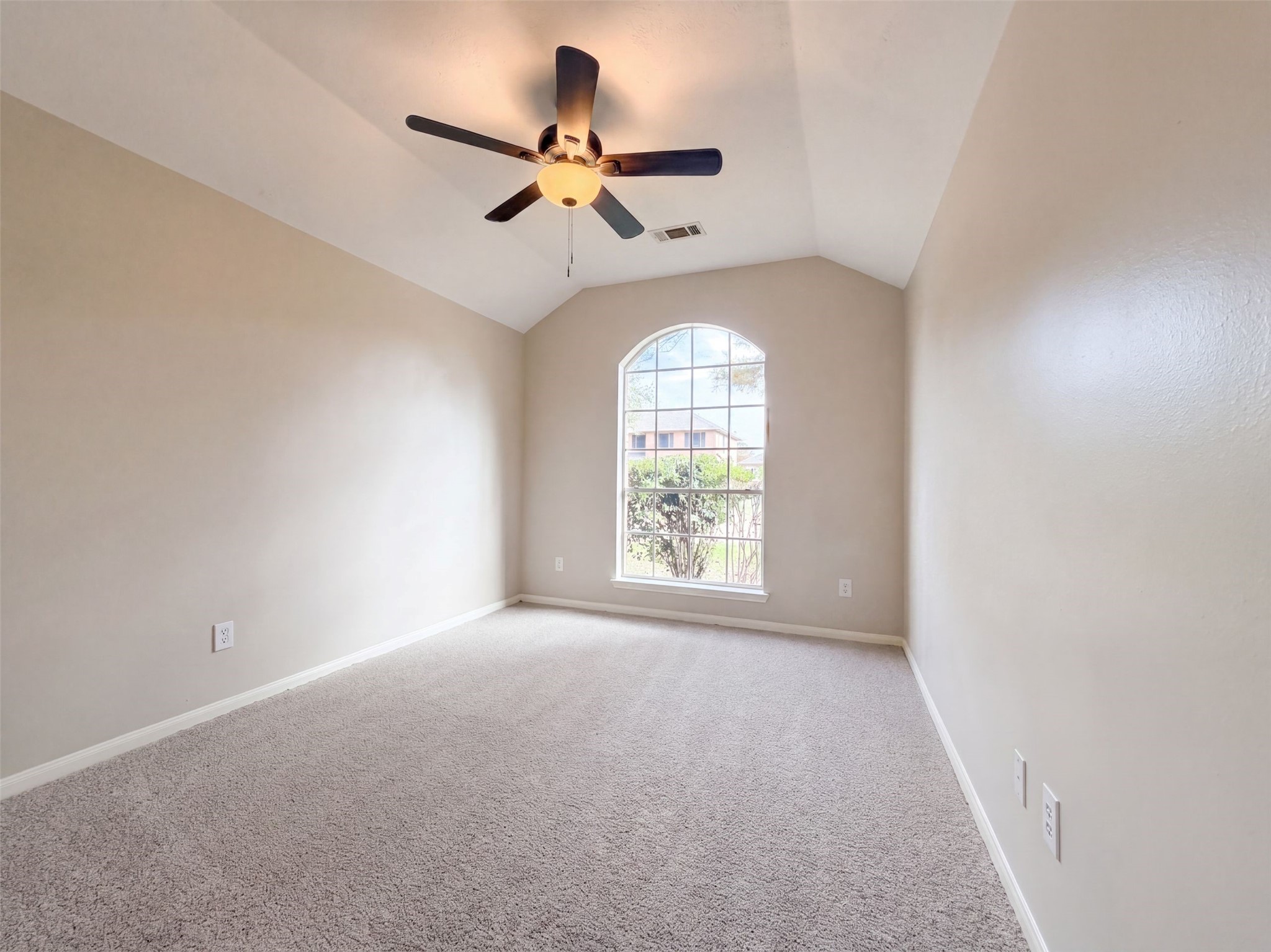 3419 Foursome Lane Property Photo 11