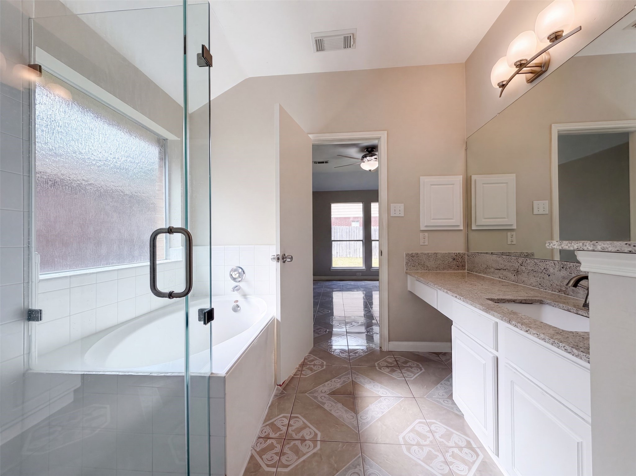 3419 Foursome Lane Property Photo 13