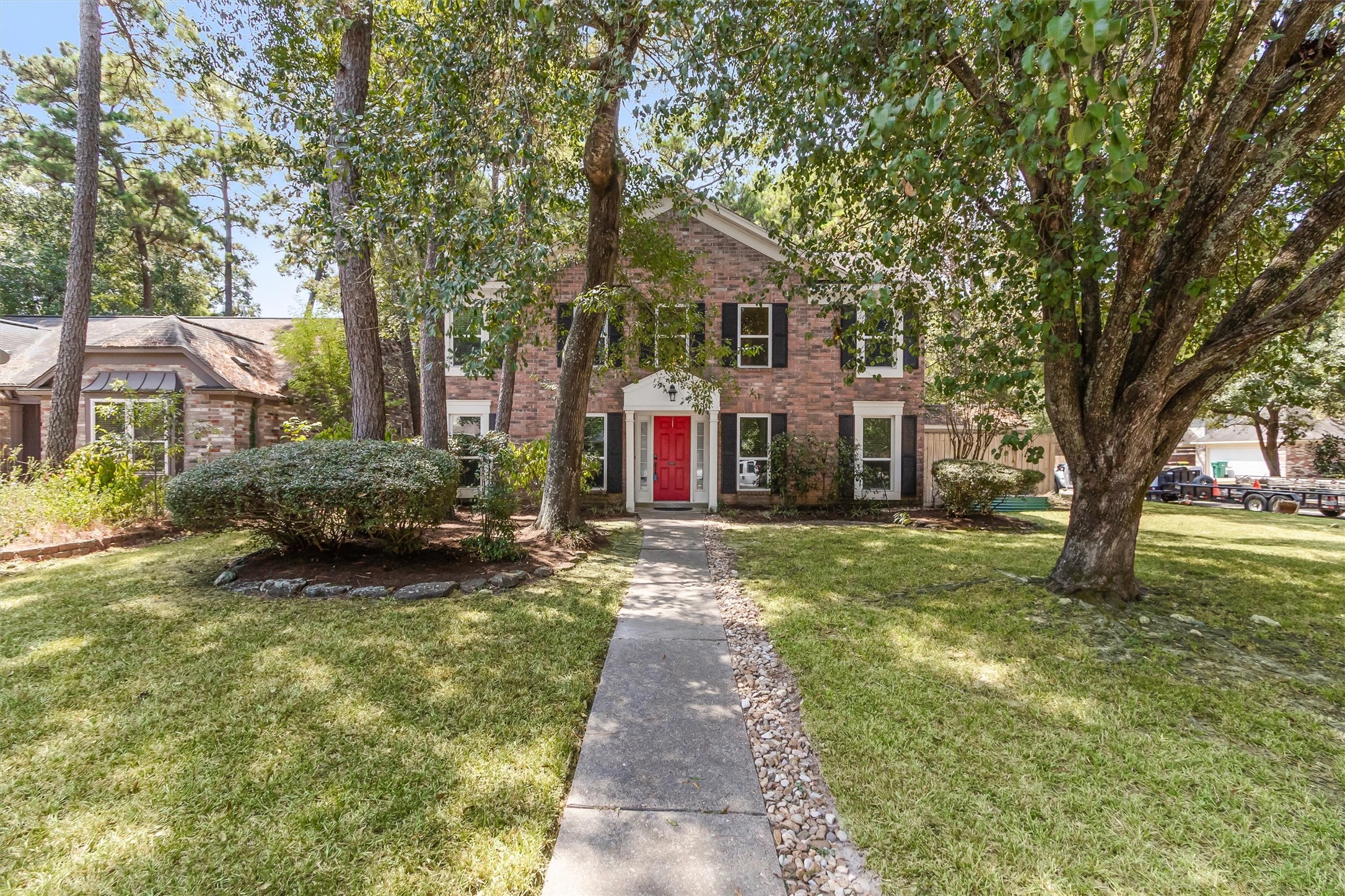2 Summithill Place Property Photo 1
