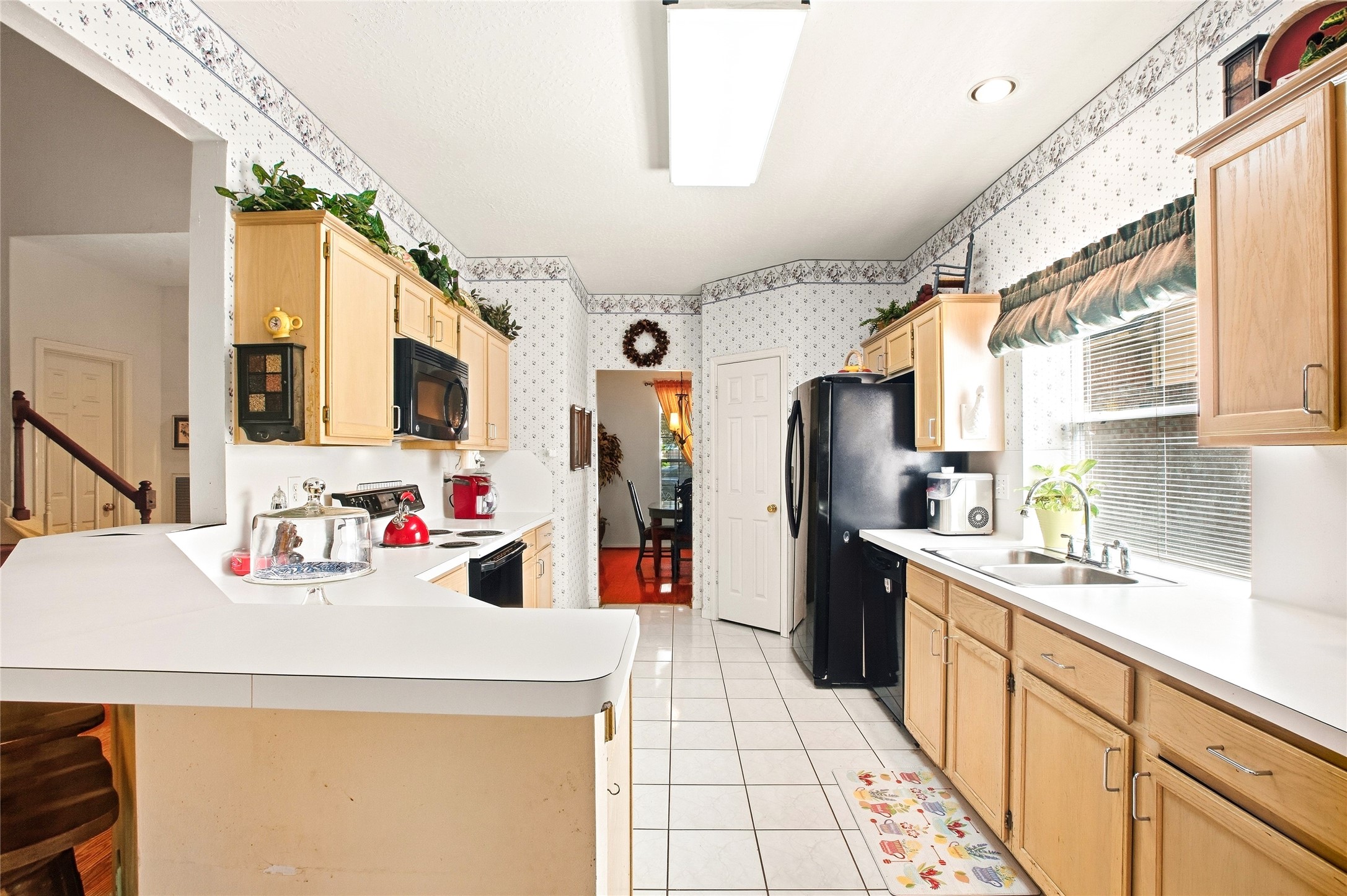 16810 Benwick Drive Property Photo 17