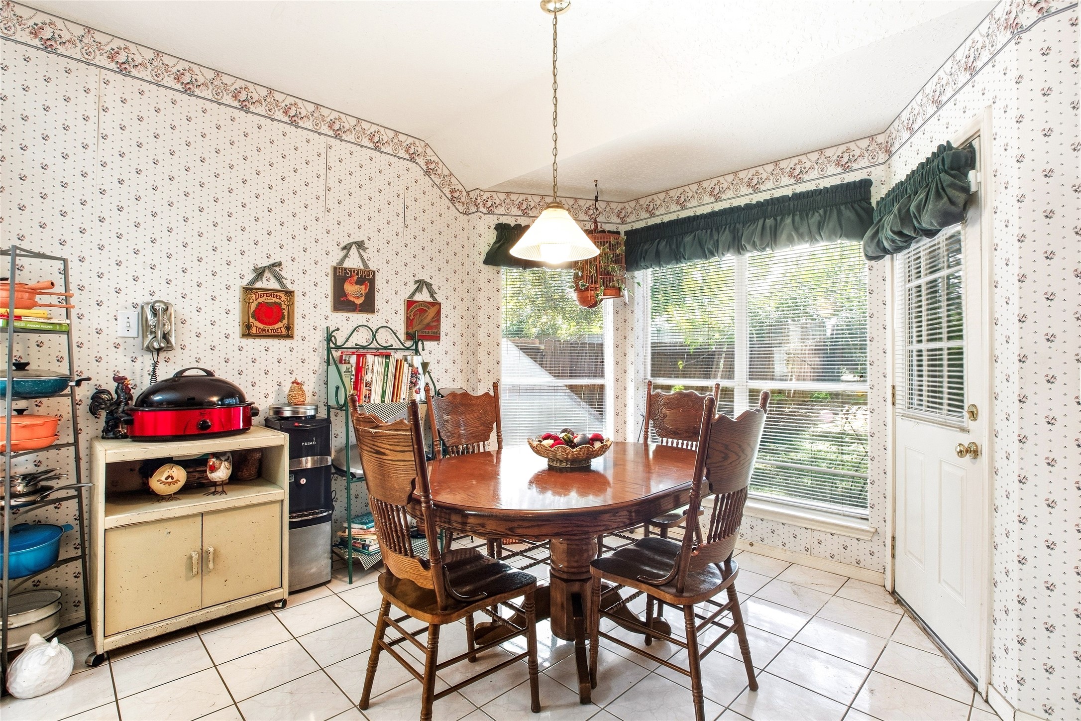 16810 Benwick Drive Property Photo 19