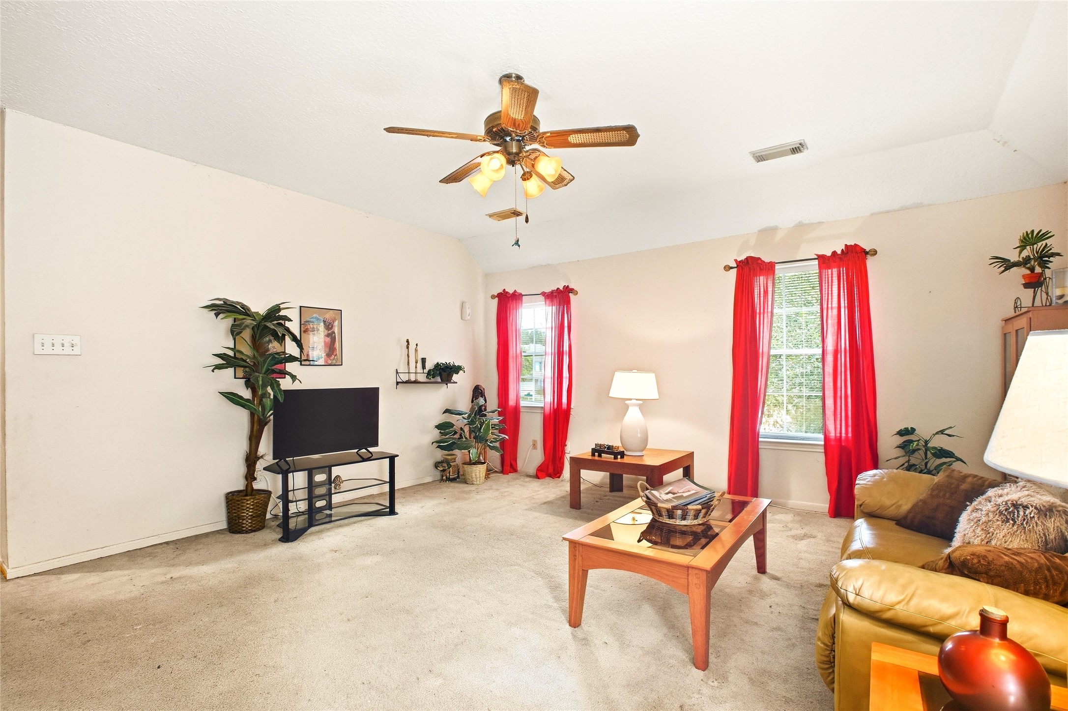 16810 Benwick Drive Property Photo 29