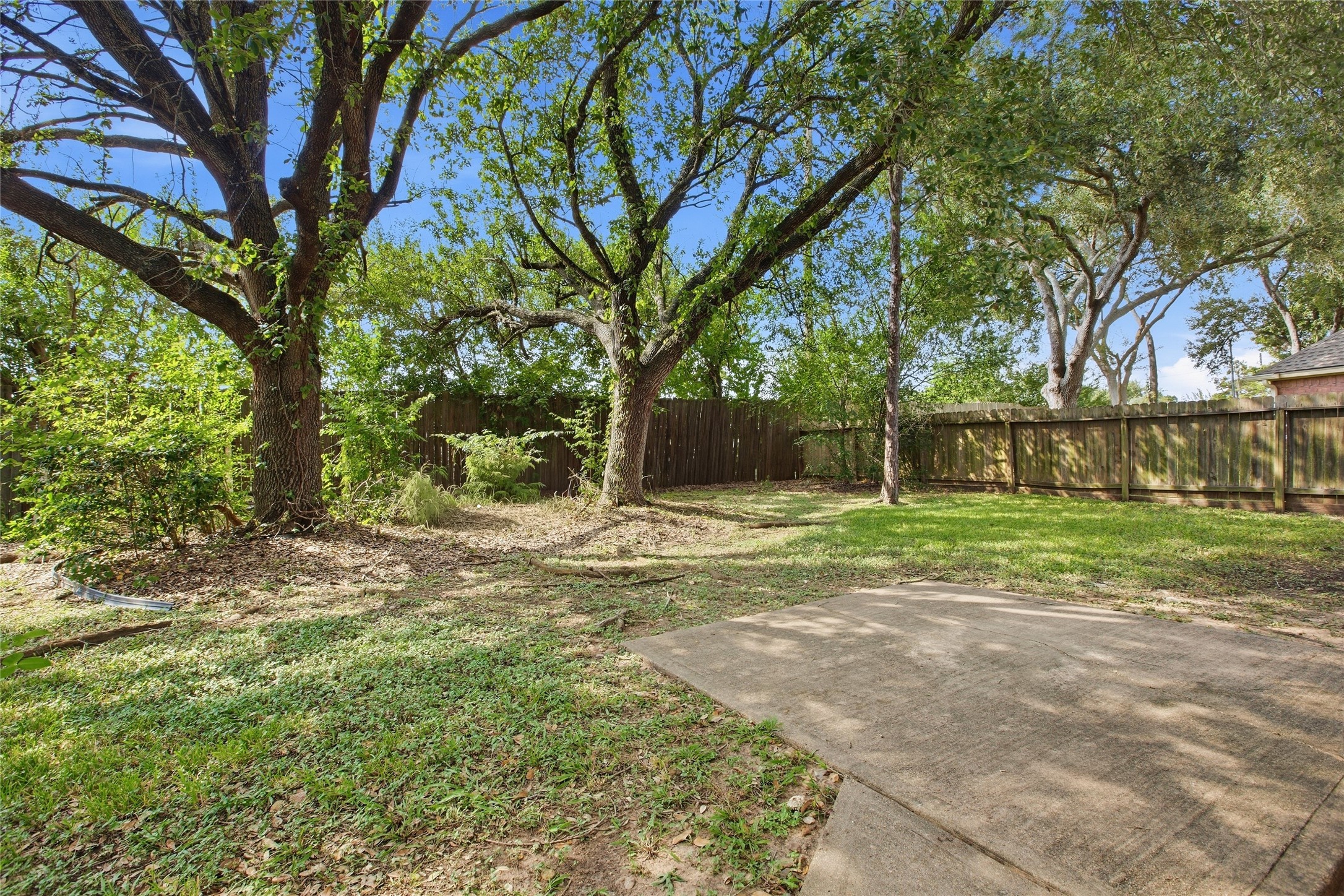 16810 Benwick Drive Property Photo 36