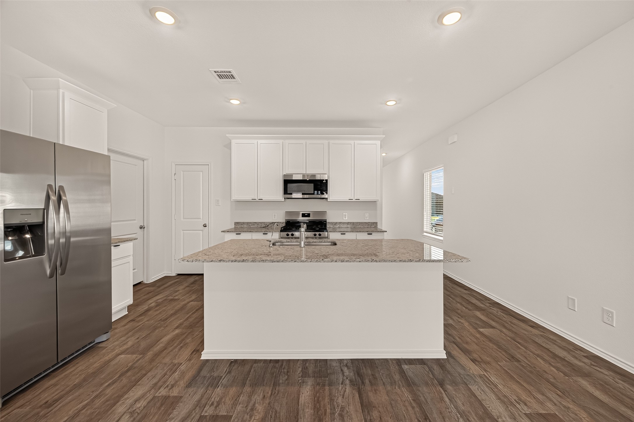 31218 Harp Ridge Drive Property Photo 5