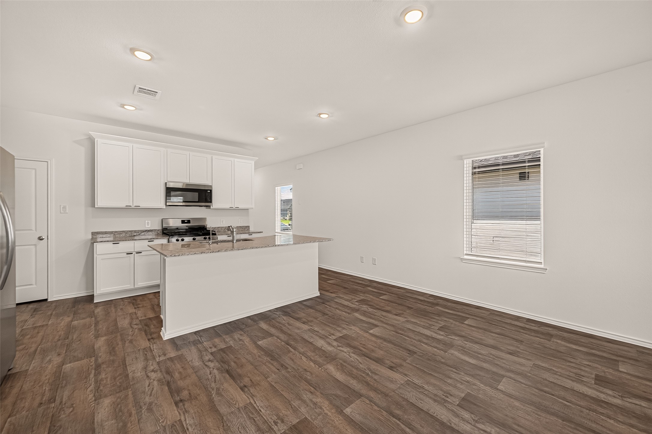 31218 Harp Ridge Drive Property Photo 7