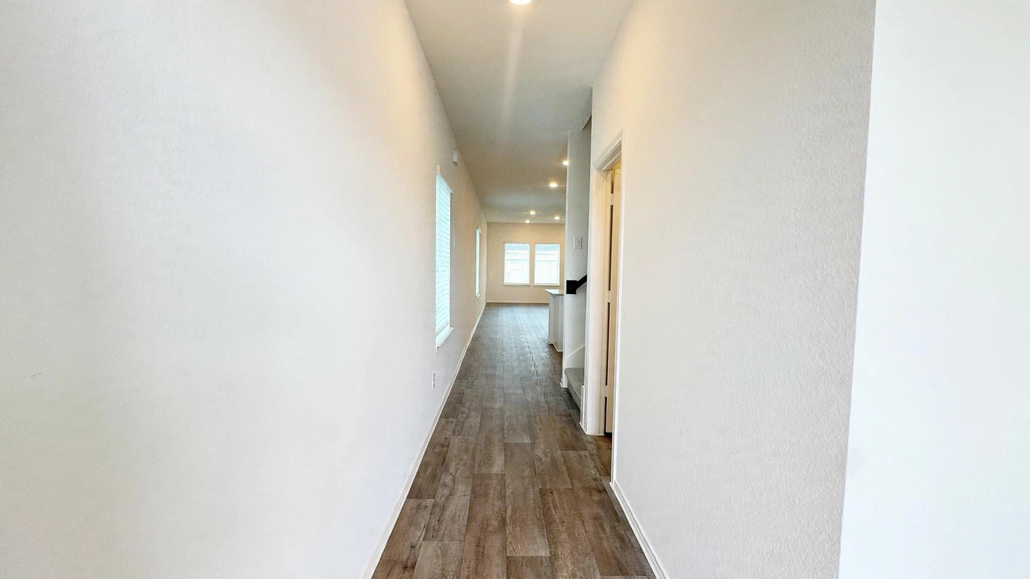 31218 Harp Ridge Drive Property Photo 2