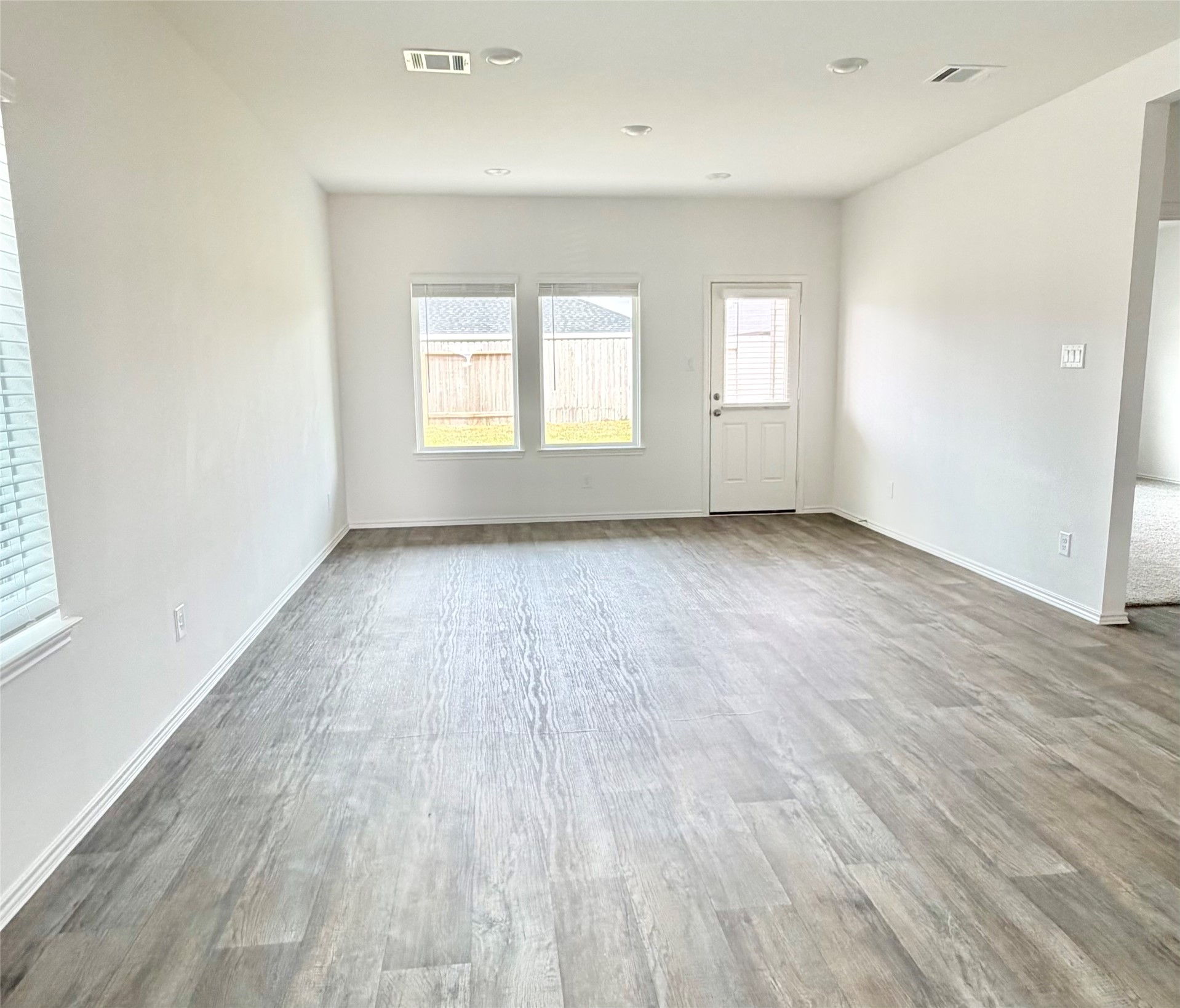 31218 Harp Ridge Drive Drive Property Photo 4