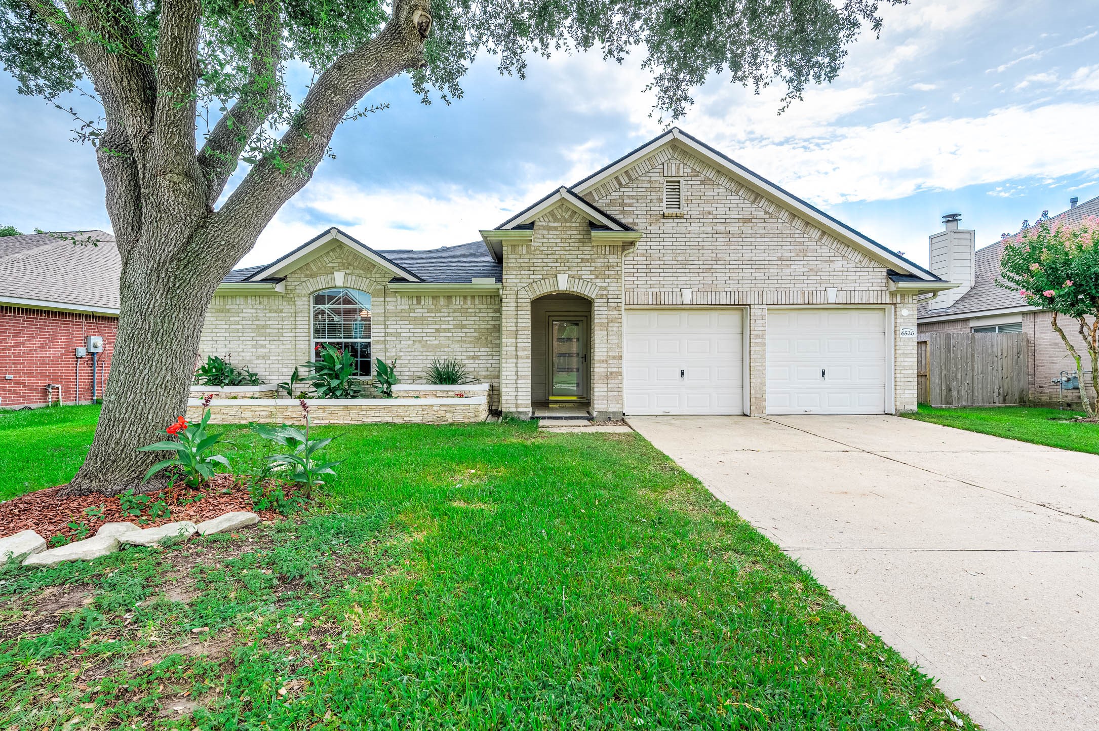 6526 Horsepen Bayou Drive Property Photo 1