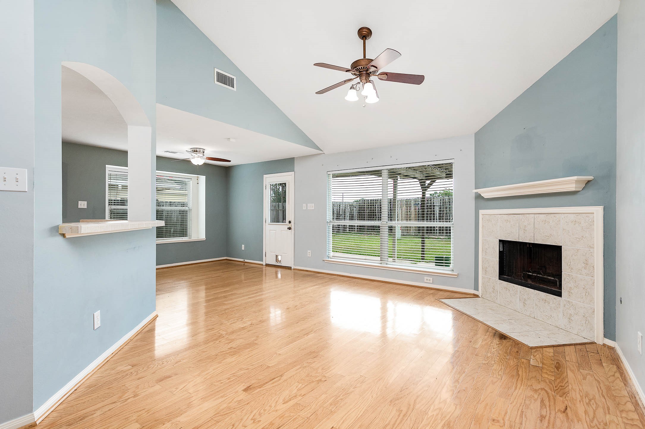 6526 Horsepen Bayou Drive Property Photo 7