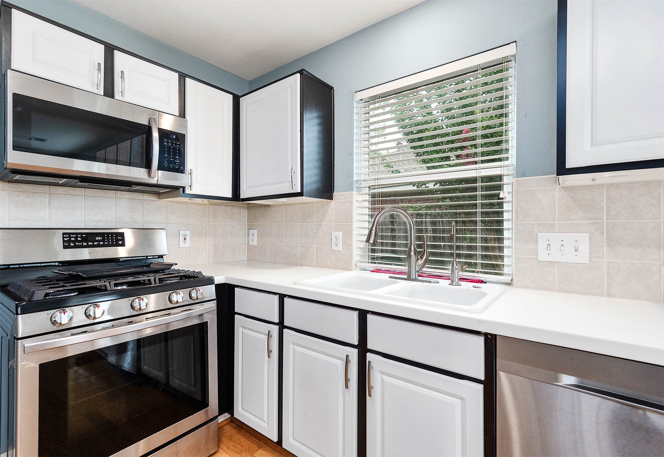 6526 Horsepen Bayou Drive Property Photo 11