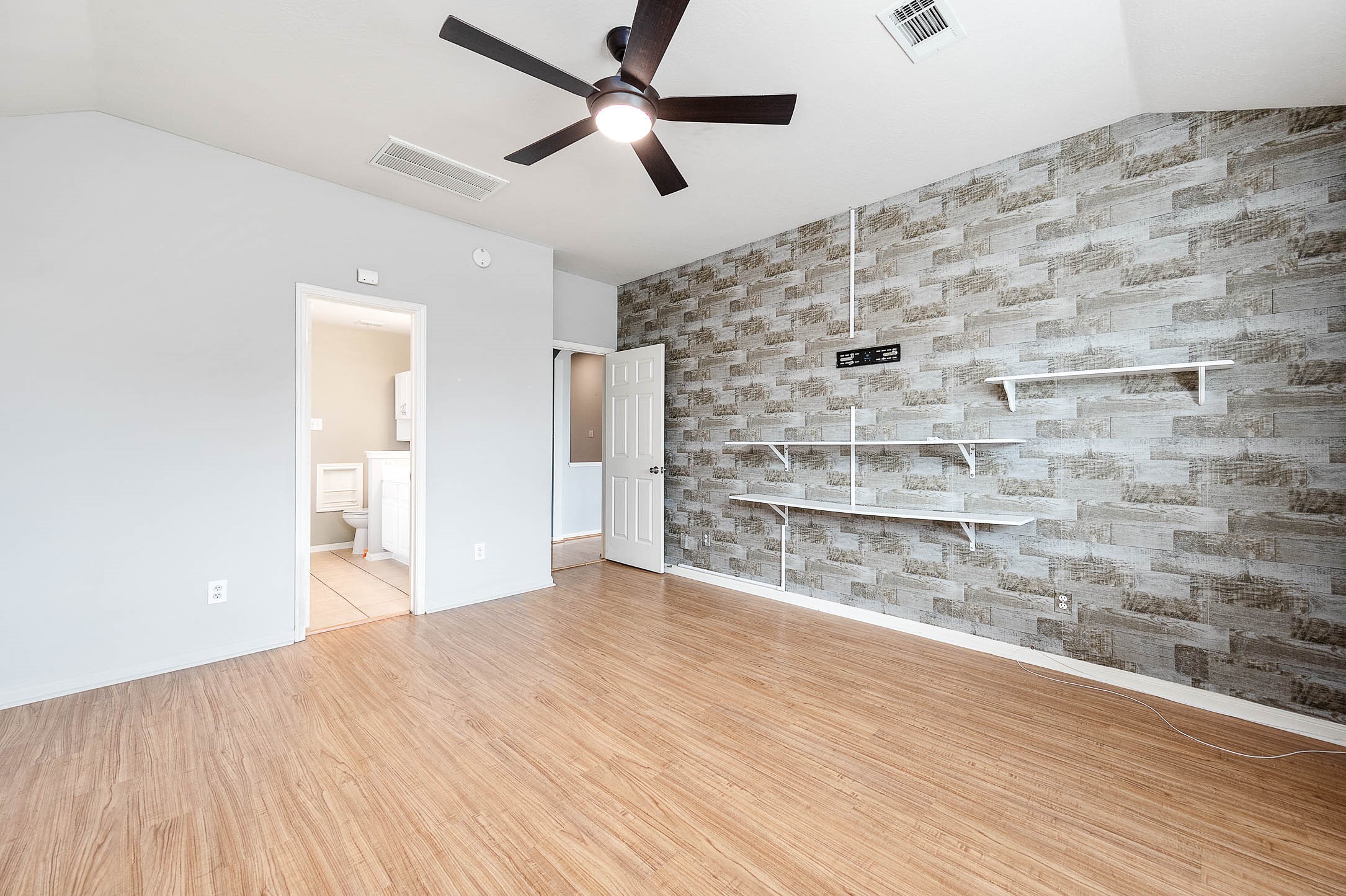 6526 Horsepen Bayou Drive Property Photo 15