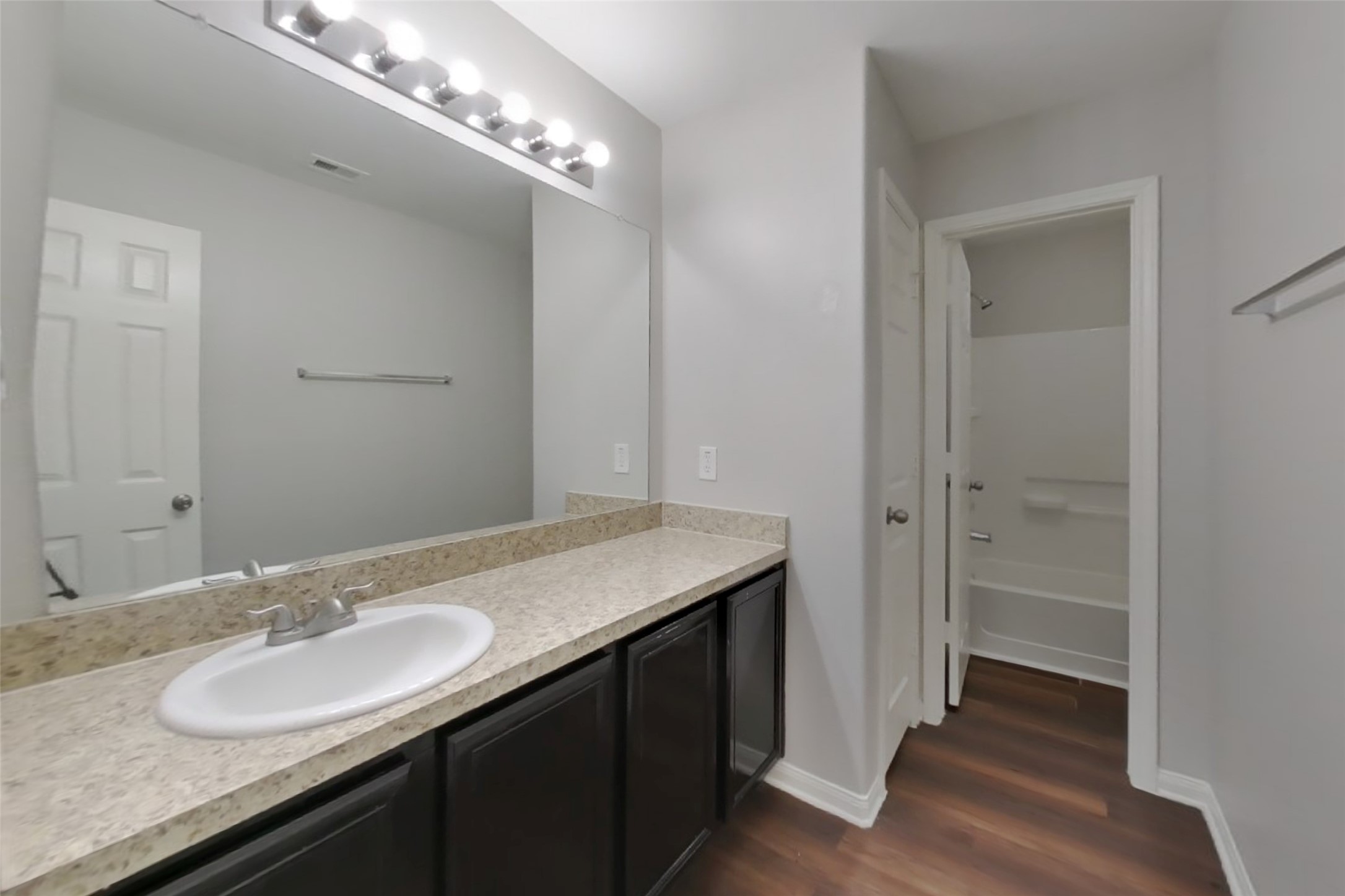 21402 Palma Grove Way Property Photo 13