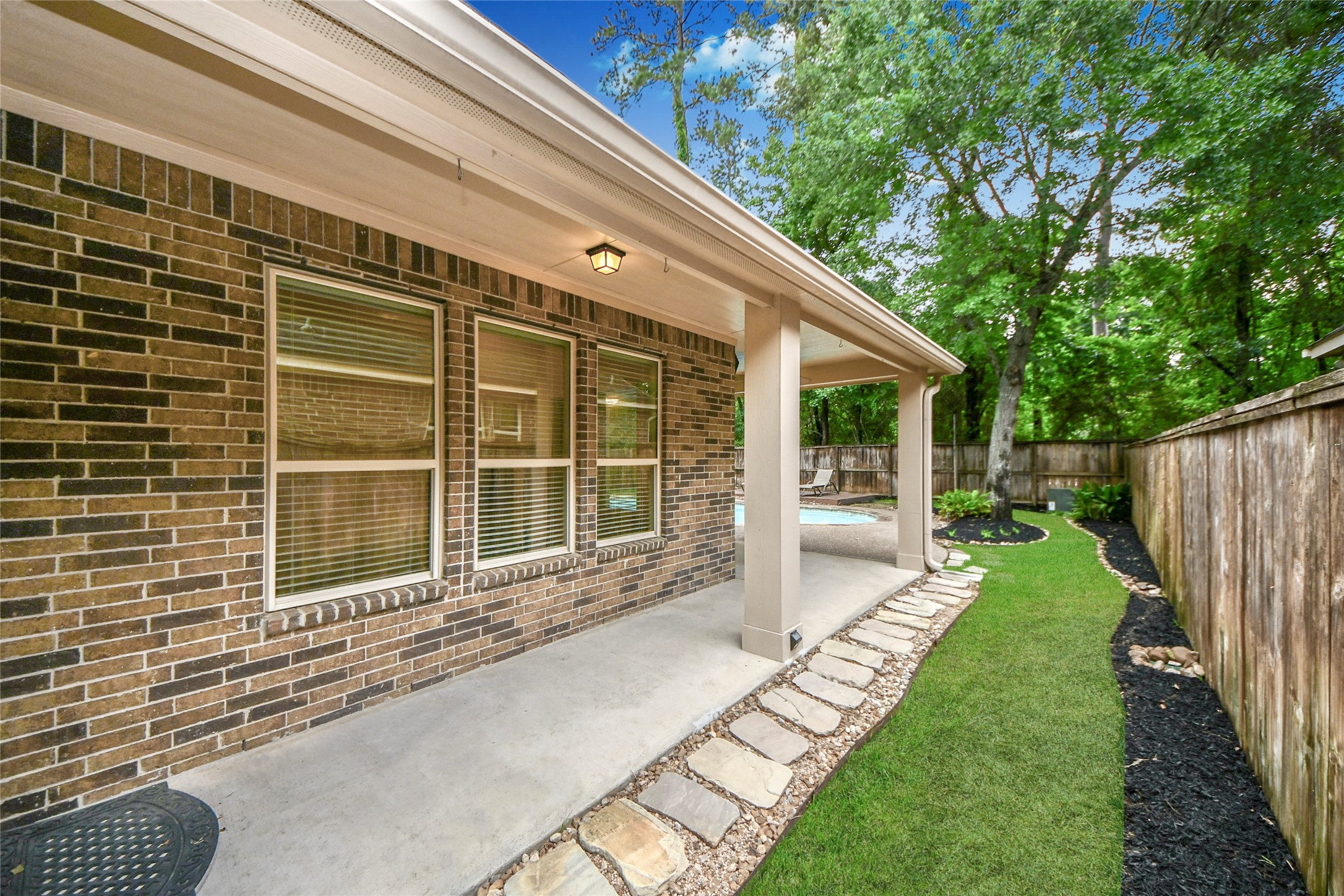 18 Blue Wildflower Place Property Photo 7