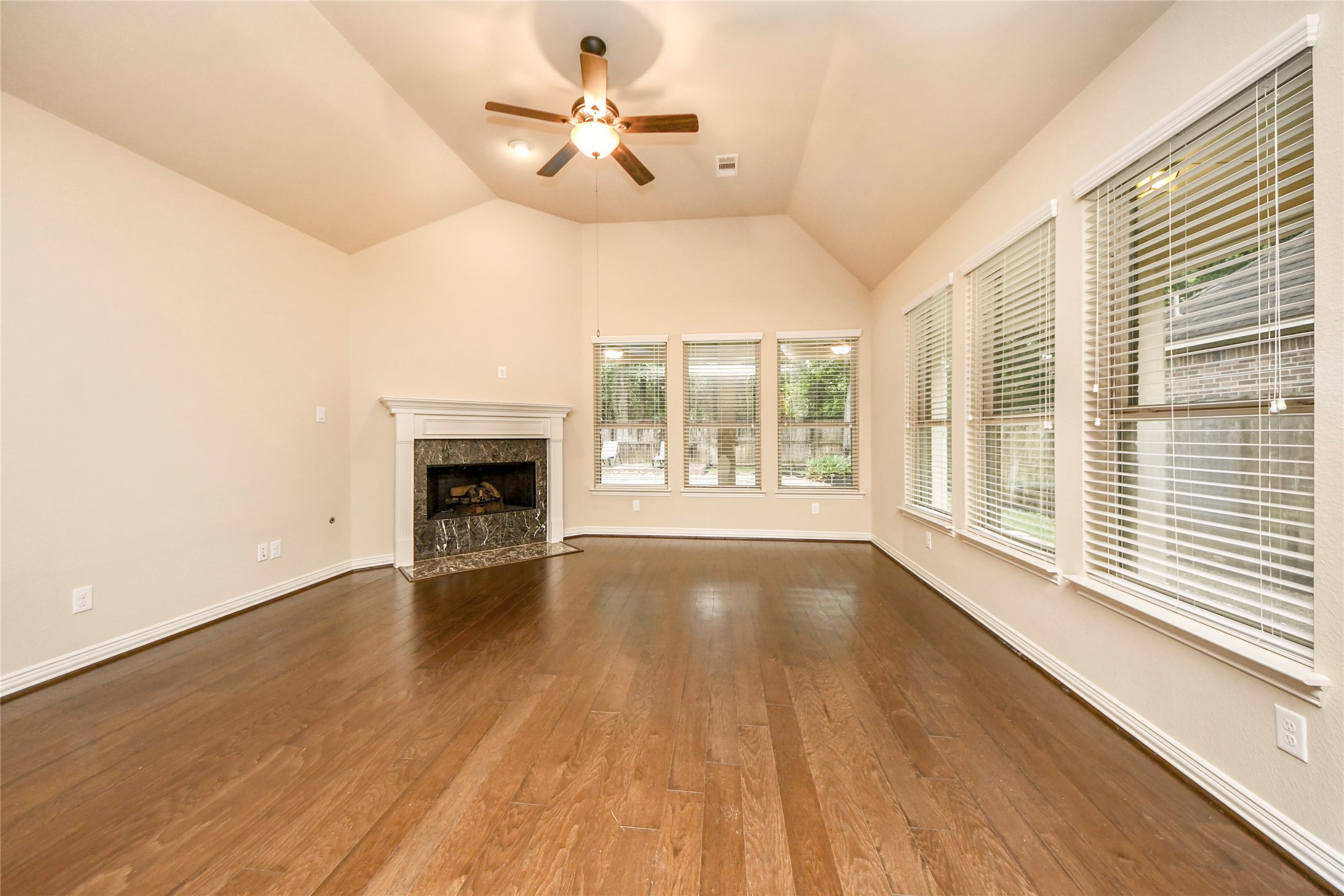 18 Blue Wildflower Place Property Photo 24