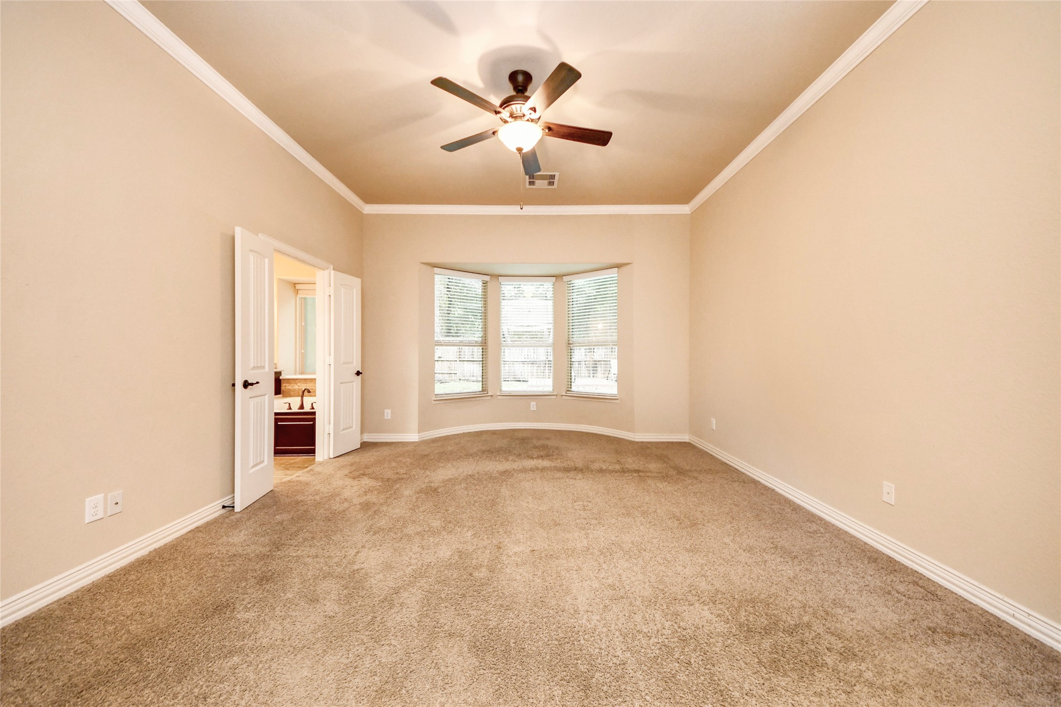 18 Blue Wildflower Place Property Photo 26