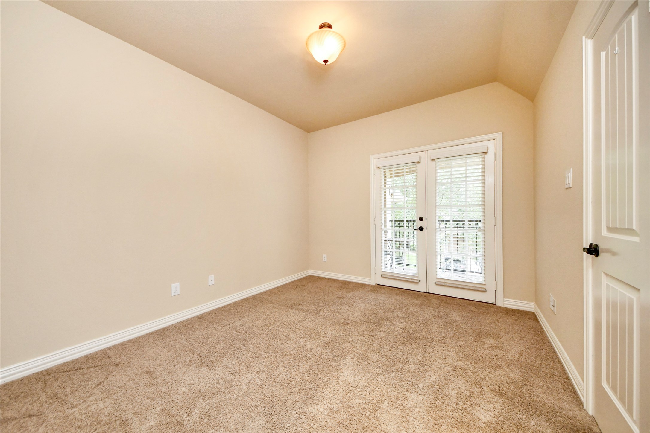 18 Blue Wildflower Place Property Photo 42