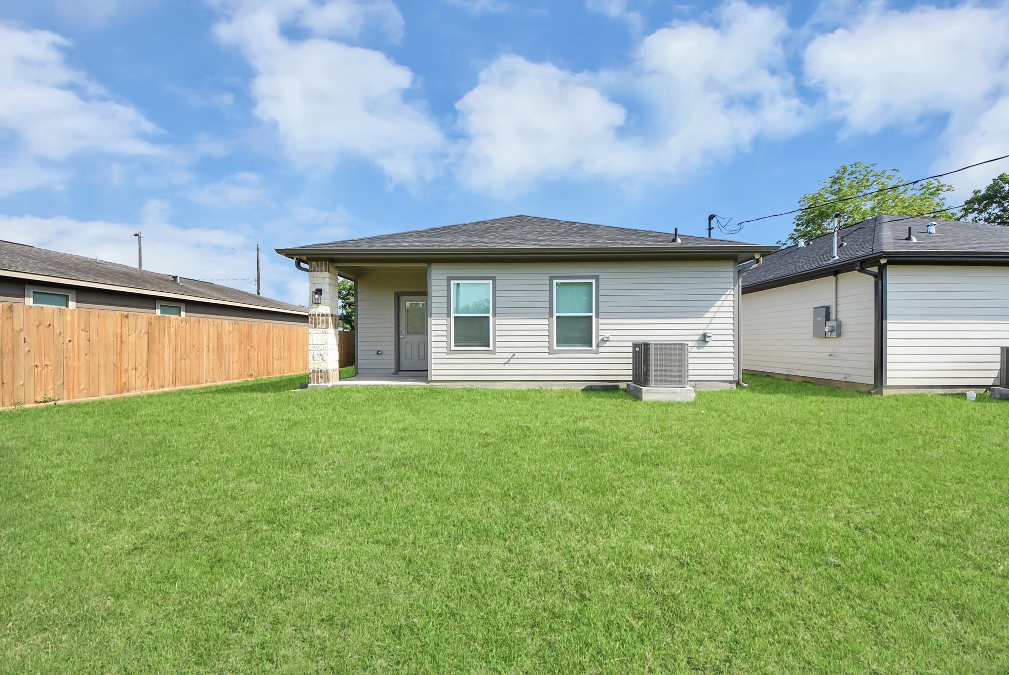 604 Miriam Street Property Photo 4