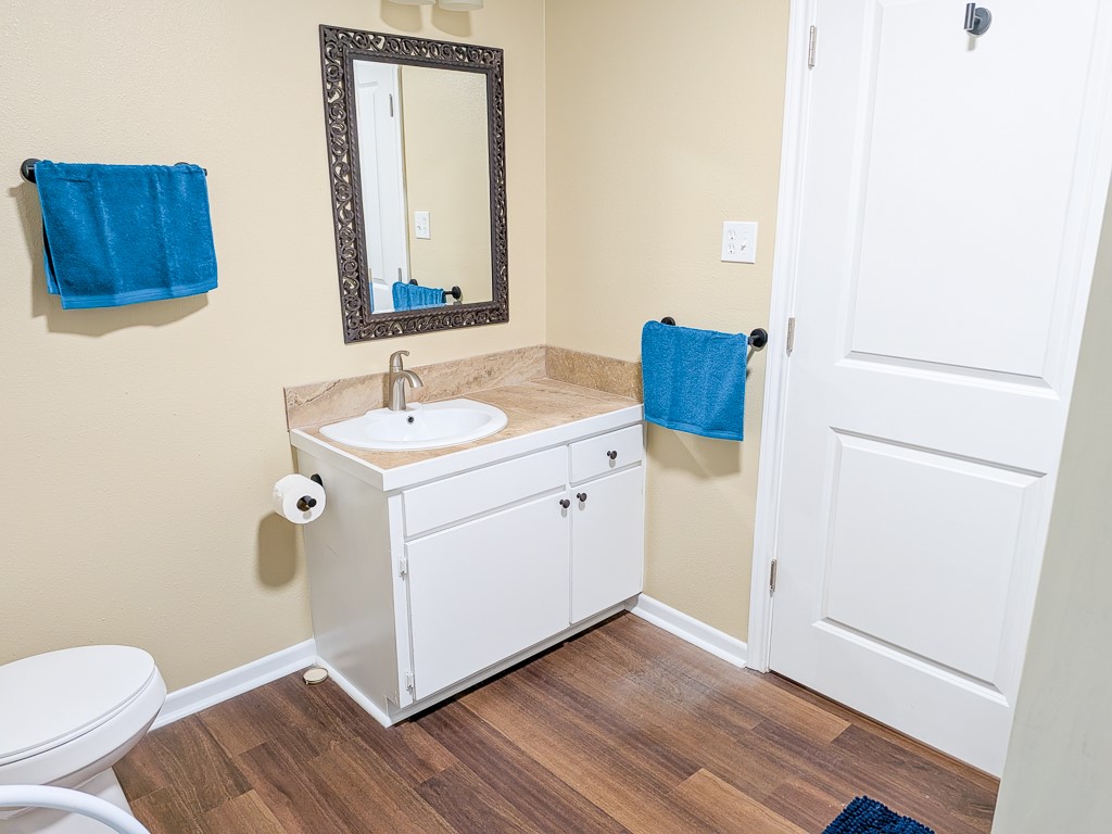 1139 County Rd 403 Property Photo 20