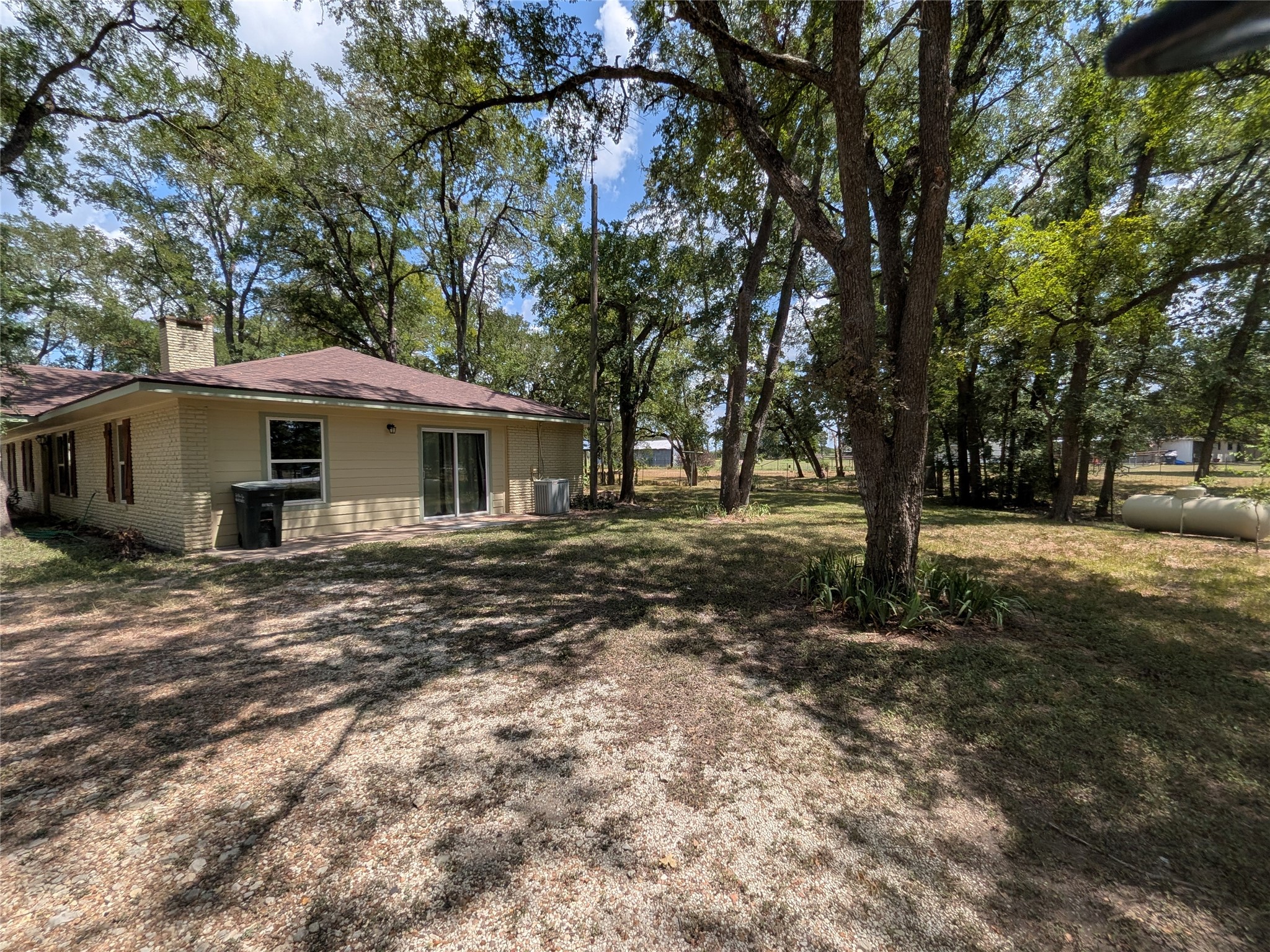 1139 County Rd 403 Property Photo 39