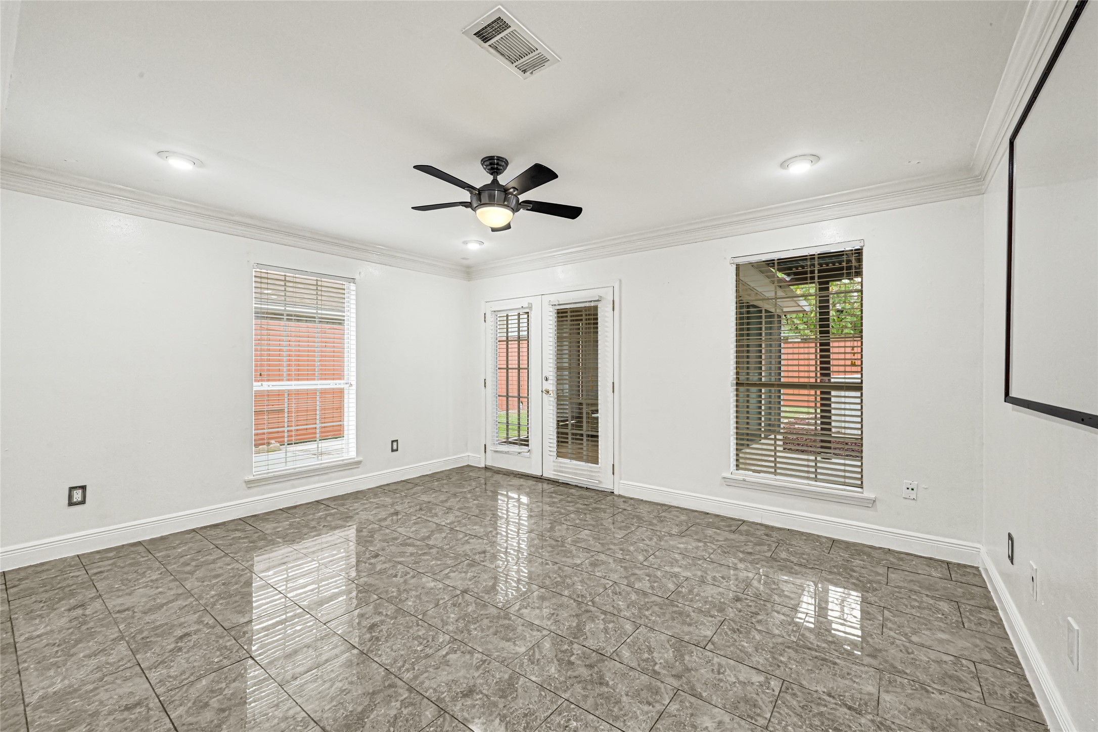 1618 Westfork Drive Property Photo 8