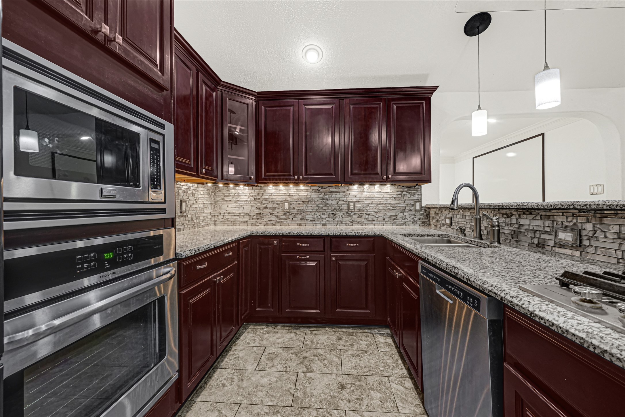 1618 Westfork Drive Property Photo 10