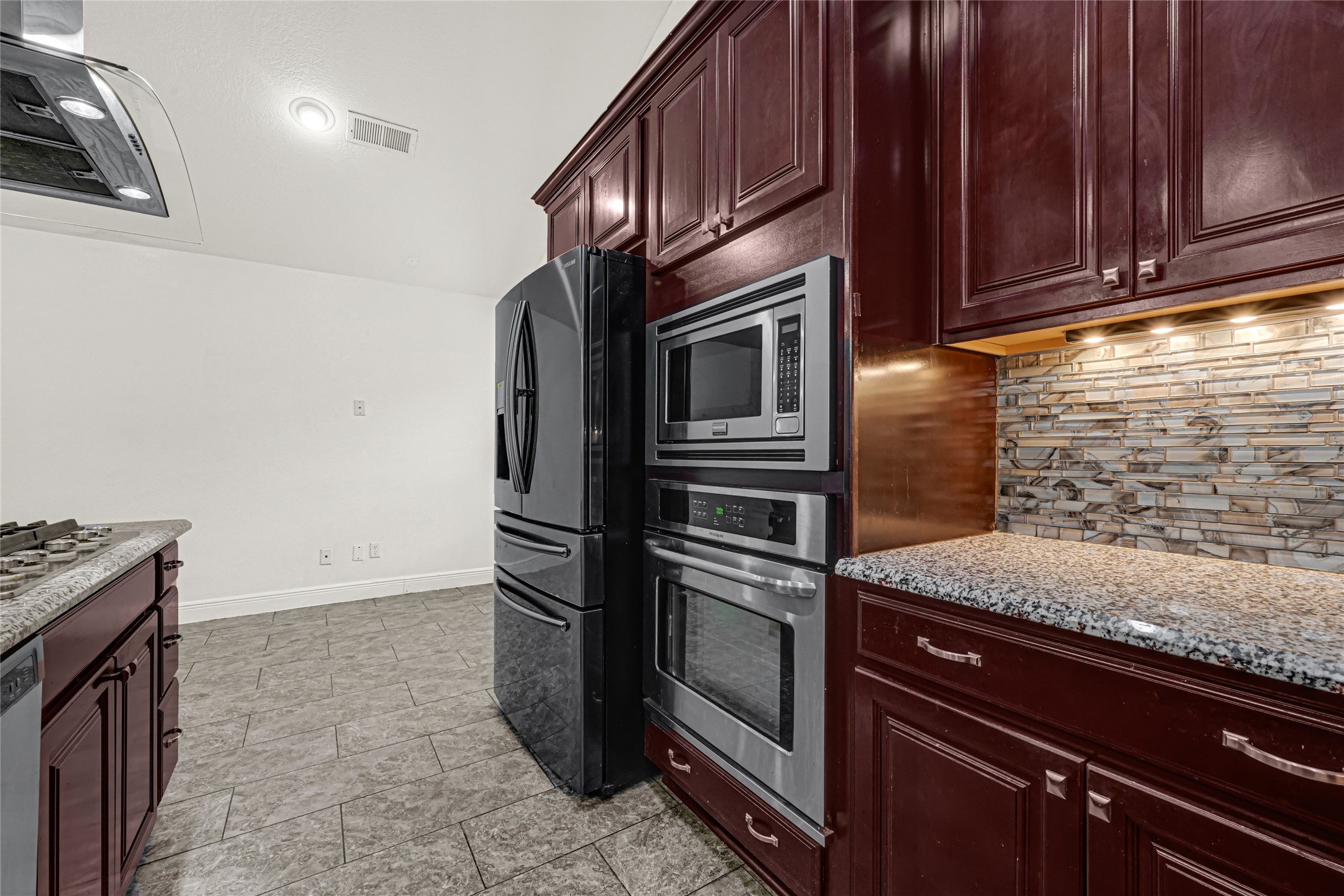 1618 Westfork Drive Property Photo 11