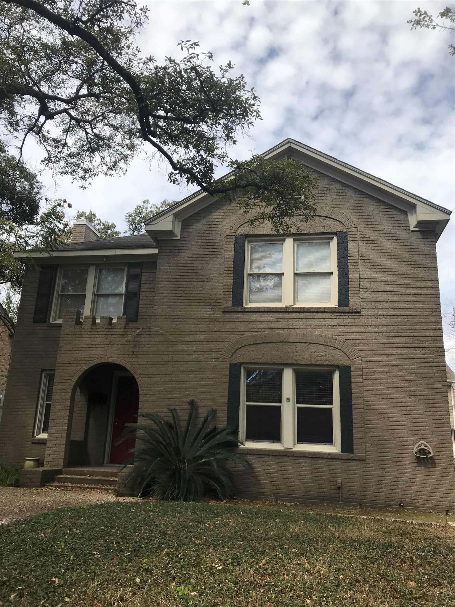 2030 Bissonnet Street Property Photo 1